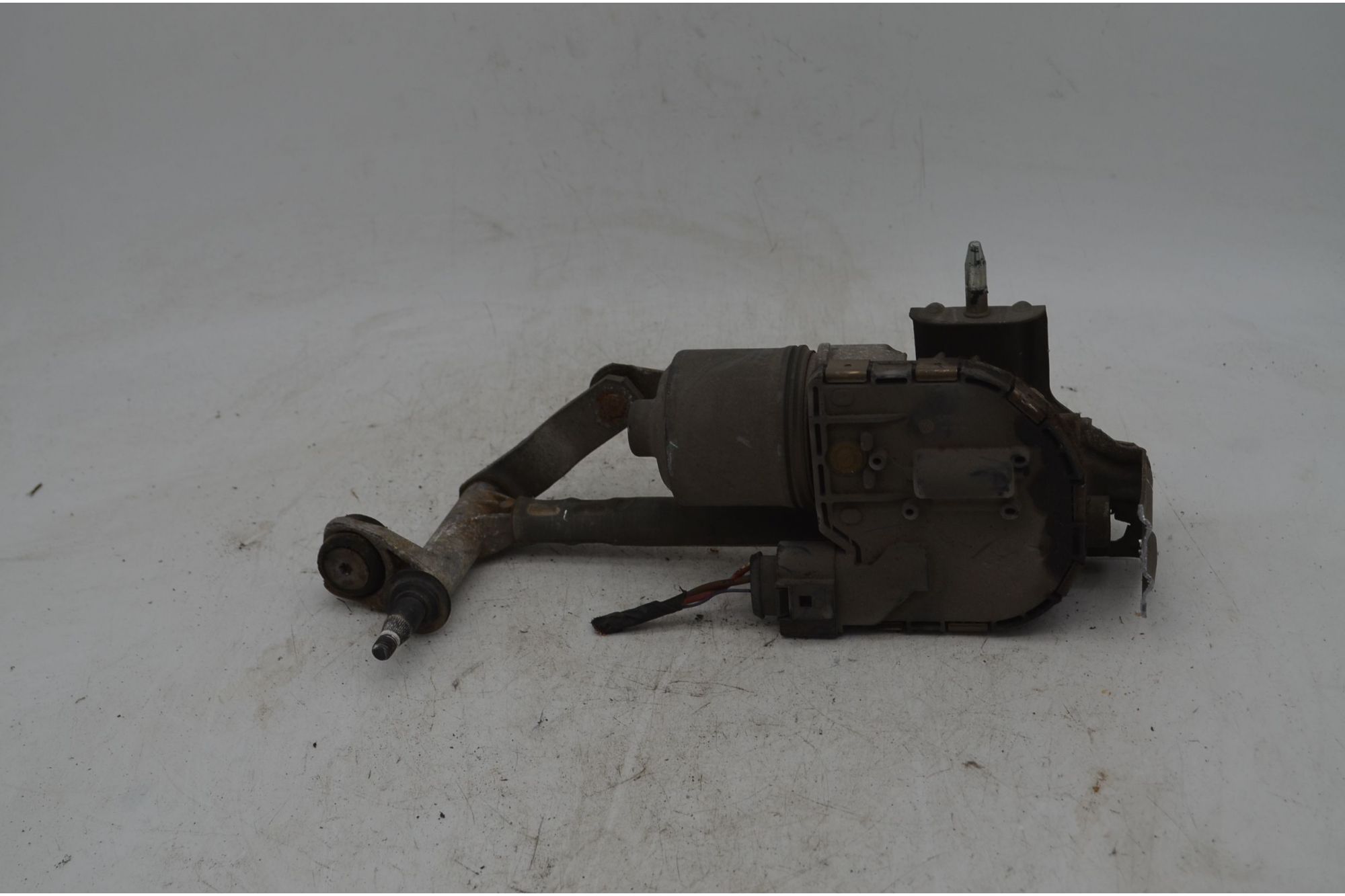 Motorino tergicristallo anteriore DX Volkswagen Golf Plus Dal 2009 al 2014  Cod 5M0955024E  1744185064325