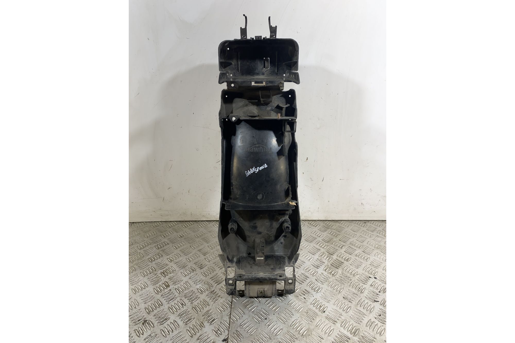Carena Passaruota Posteriore Triumph Baby Speed 600 Dal 2002 al 2003  1744189094939