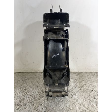 Carena Passaruota Posteriore Triumph Baby Speed 600 Dal 2002 al 2003  1744189094939