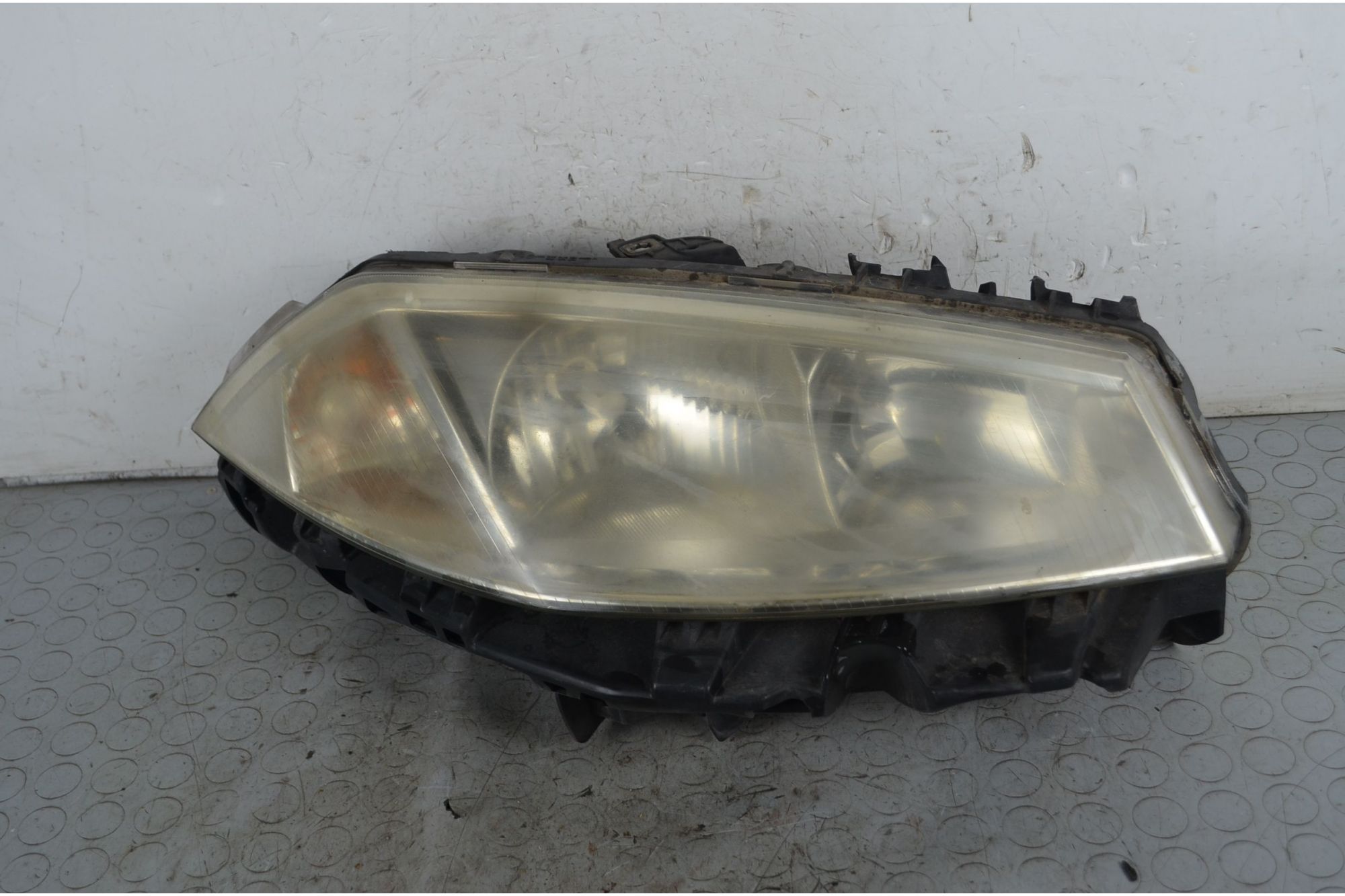 Faro Anteriore DX Renault Megane II Dal 2002 al 2008 Cod 260108053R  1744193007062