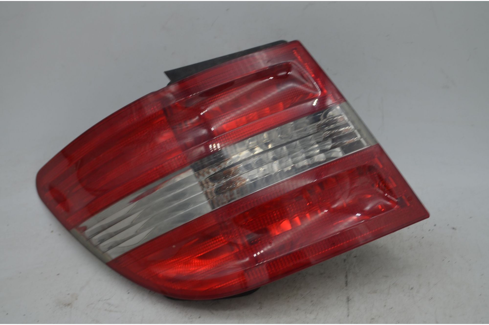 Fanale Stop Posteriore SX Esterno Mercedes Classe B W245 Dal 2005 al 2011 Cod A1698202564  1744200316774