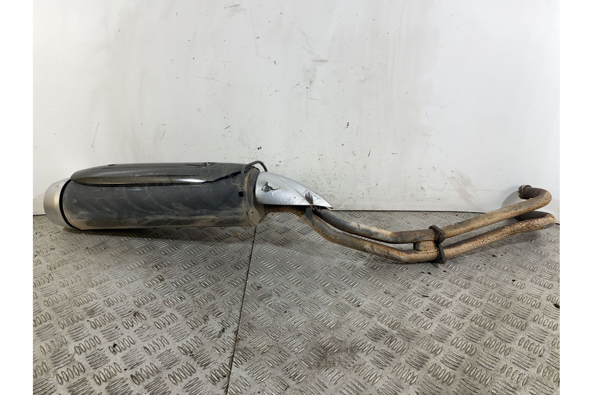 Marmitta Terminale Di Scarico Yamaha T-max Tmax 500 Dal 2001 al 2007  1744205815838