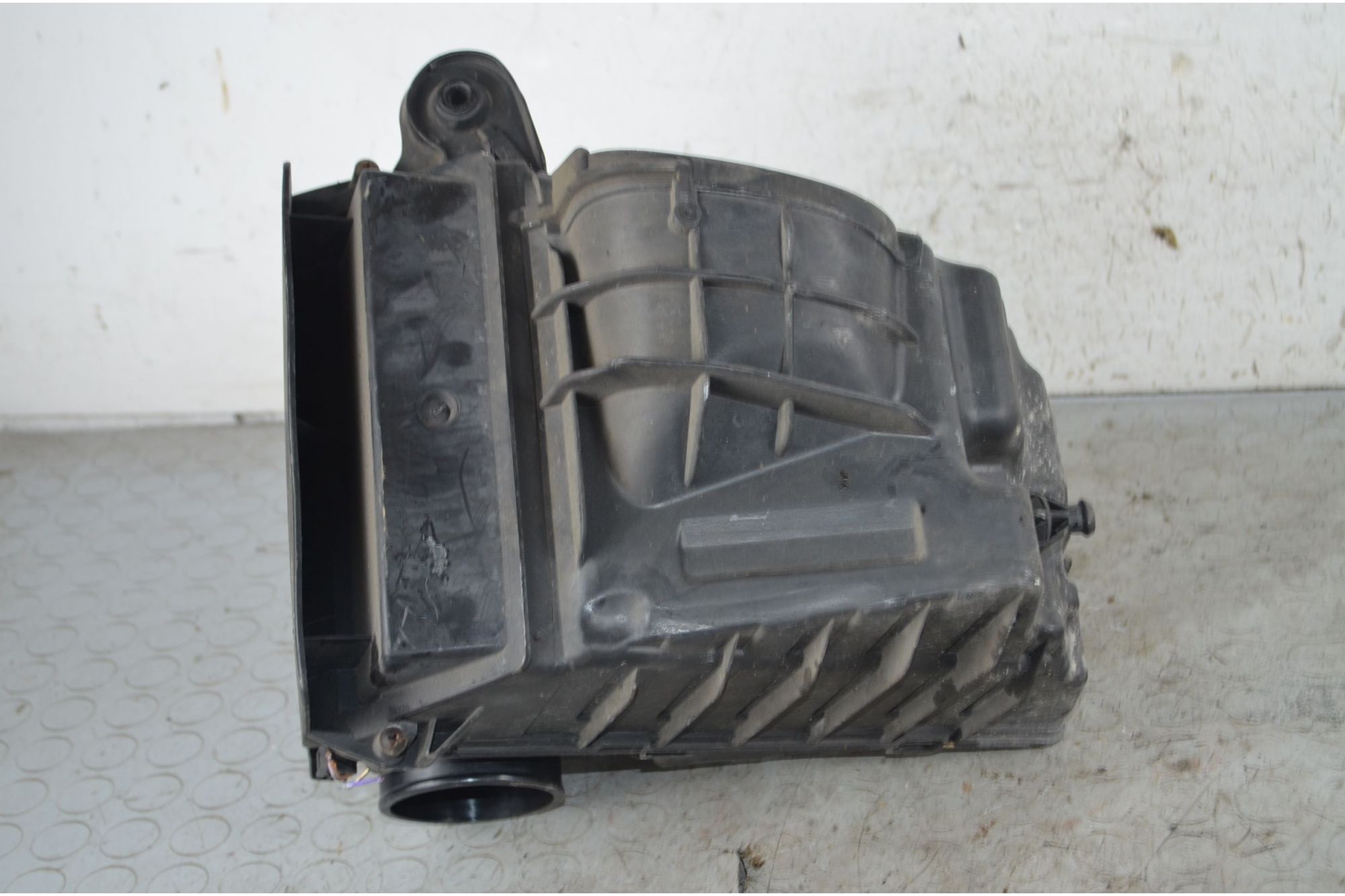 Scatola filtro aria Renault Scenic III Dal 2009 al 2013 Cod 8200947663  1744298790418
