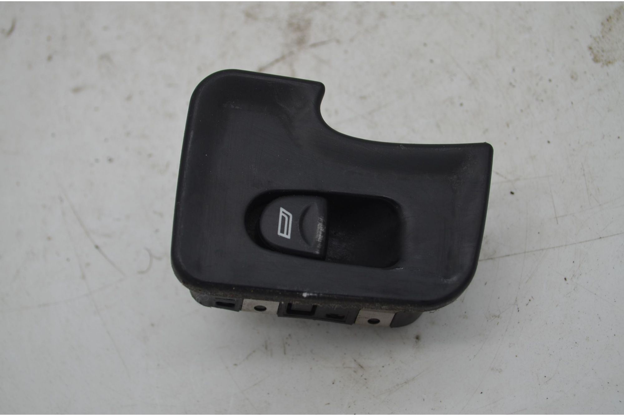 Pulsantiera Alzacristalli Anteriore DX Alfa Romeo 147 Dal 2005 al 2010 Cod 735263170  1744625509218