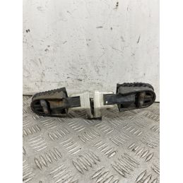 Coppia Pedane Poggiapiedi Anteriore Benelli TRK 502 Dal 2017 al 2019  1744633894306
