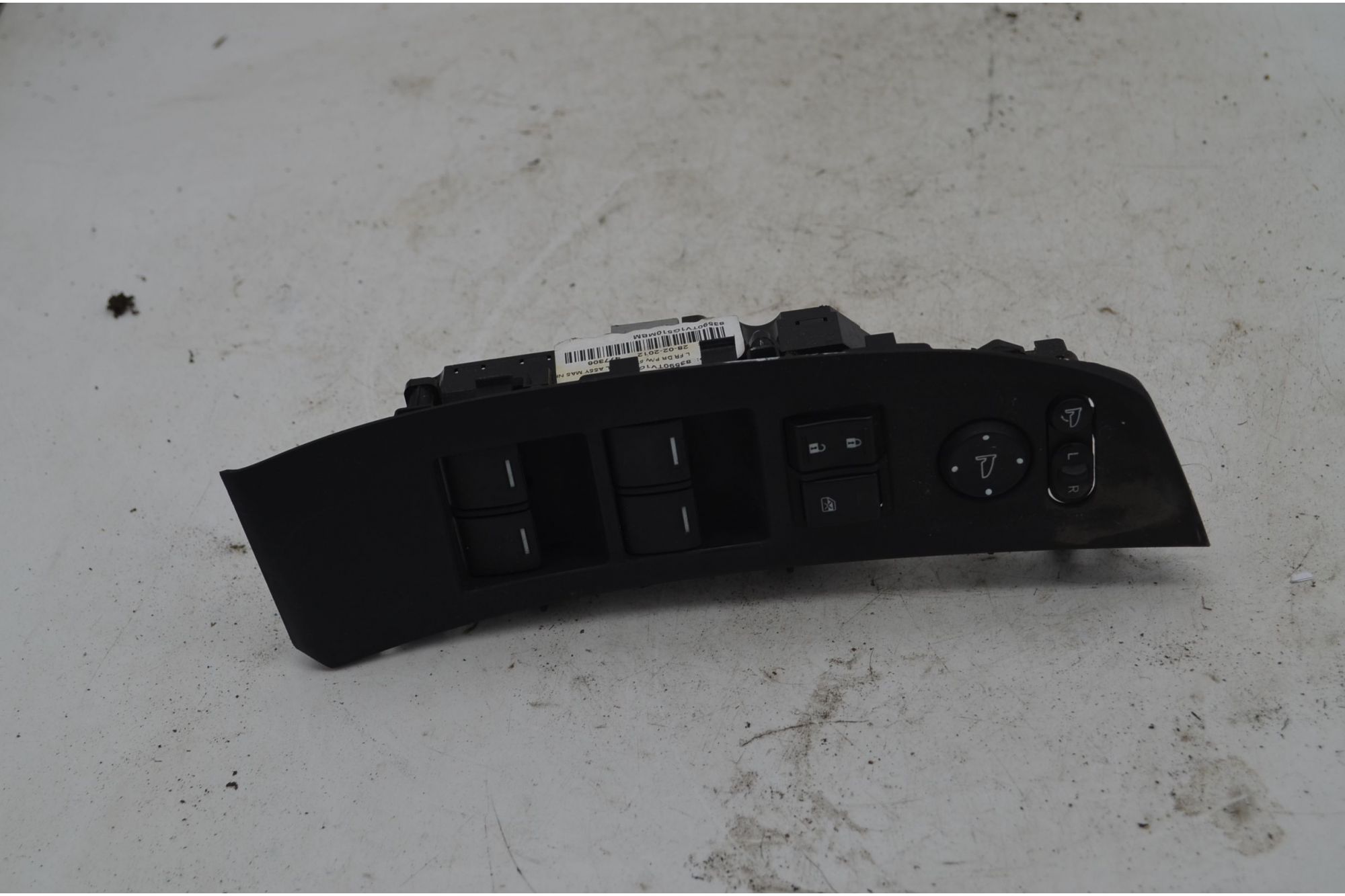 Pulsantiera alzacristalli anteriore SX Honda Civic IX Dal 2011 al 2017 Cod 83590TV1G510MBM  1744786909216