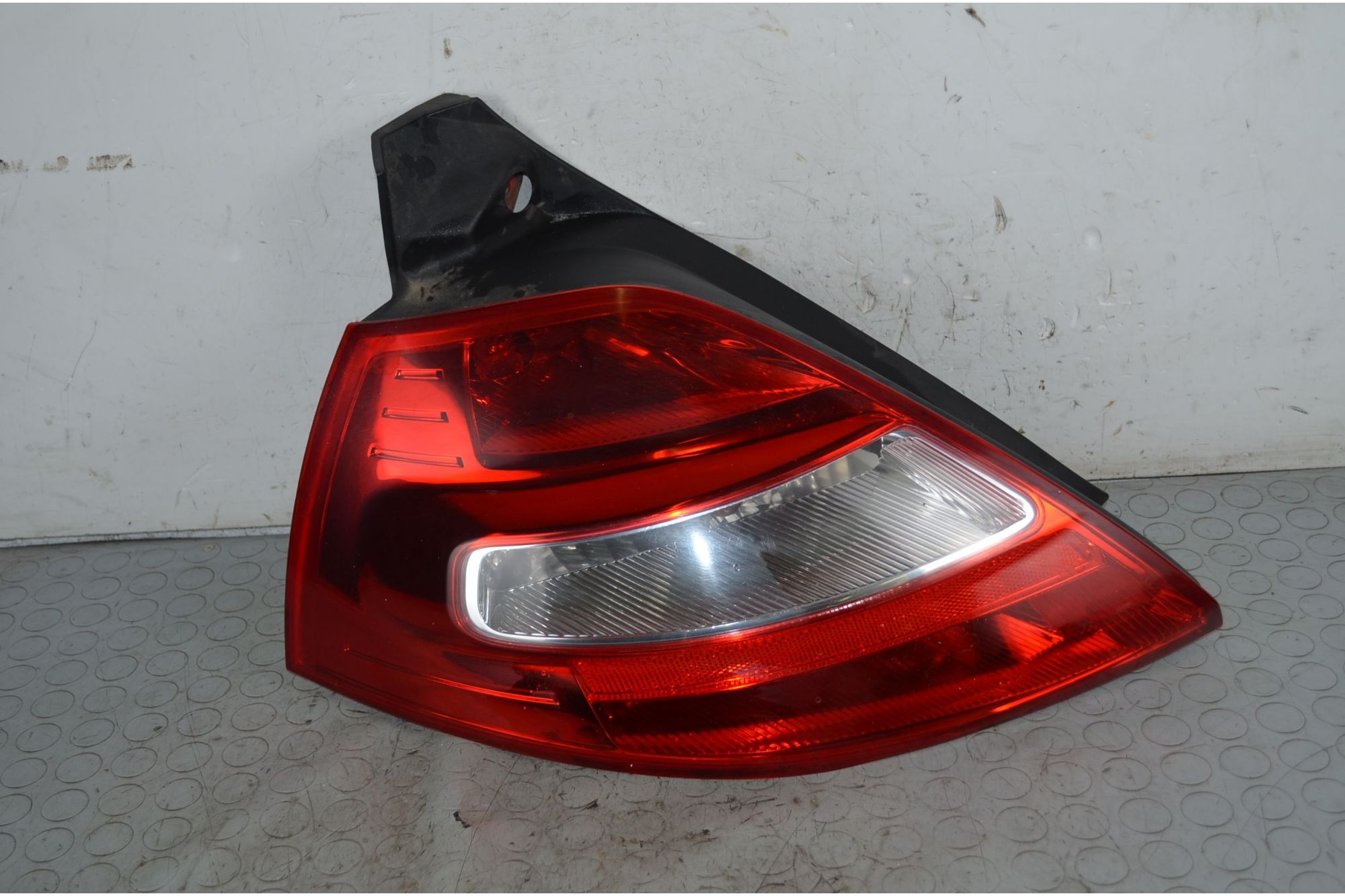 Fanale Stop Posteriore SX Renault Megane II Dal 2008 al 2016 Cod 8200413214  1744790794532
