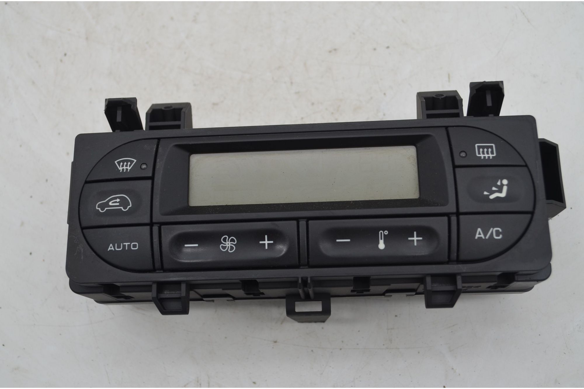 Controllo Comandi Clima Peugeot 1007 Dal 2005 al 2010 Cod 96588239XT  1744808031864