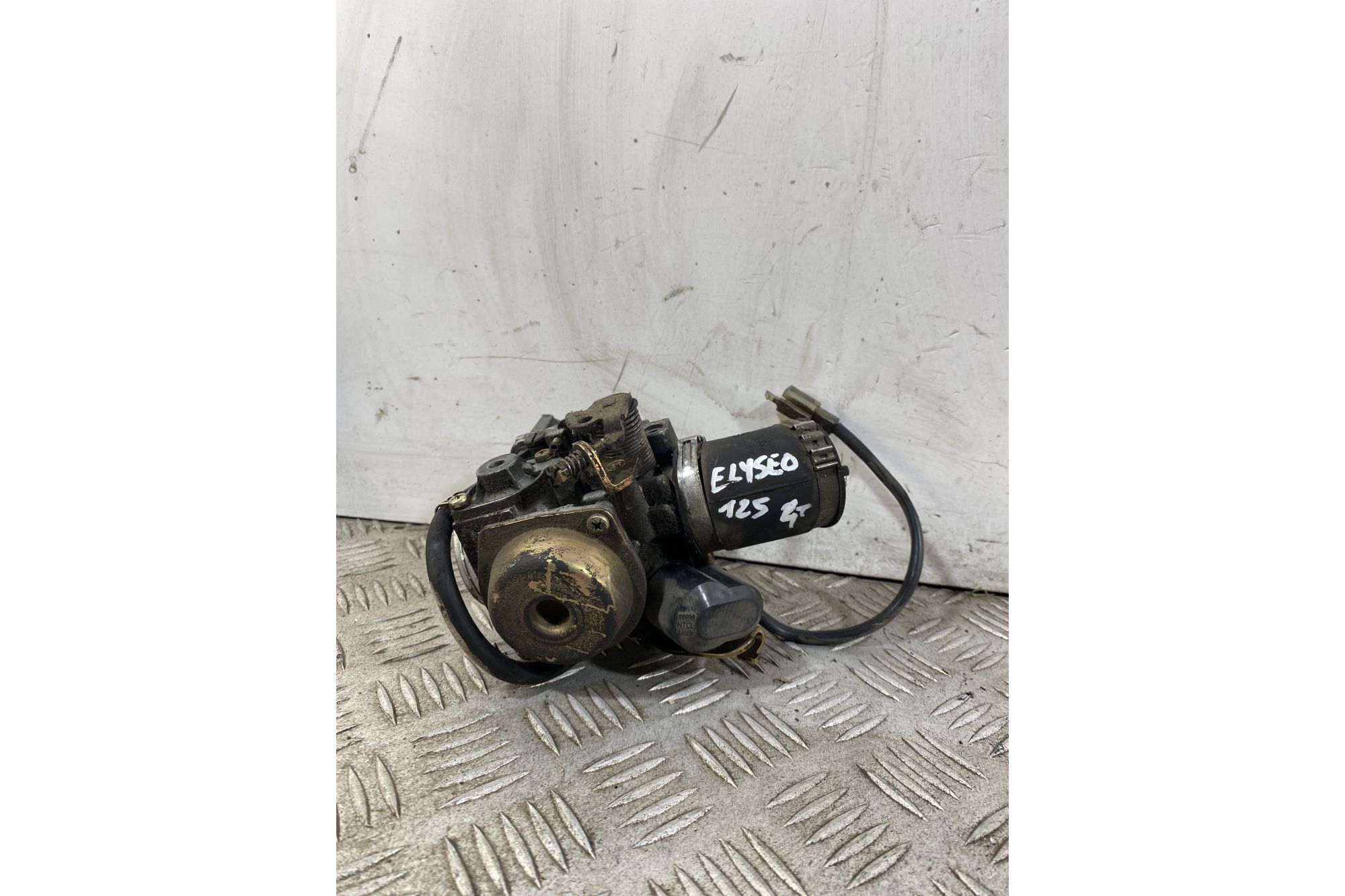 Carburatore Peugeot Elyseo 125 dal 1999 al 2002  1744813376127