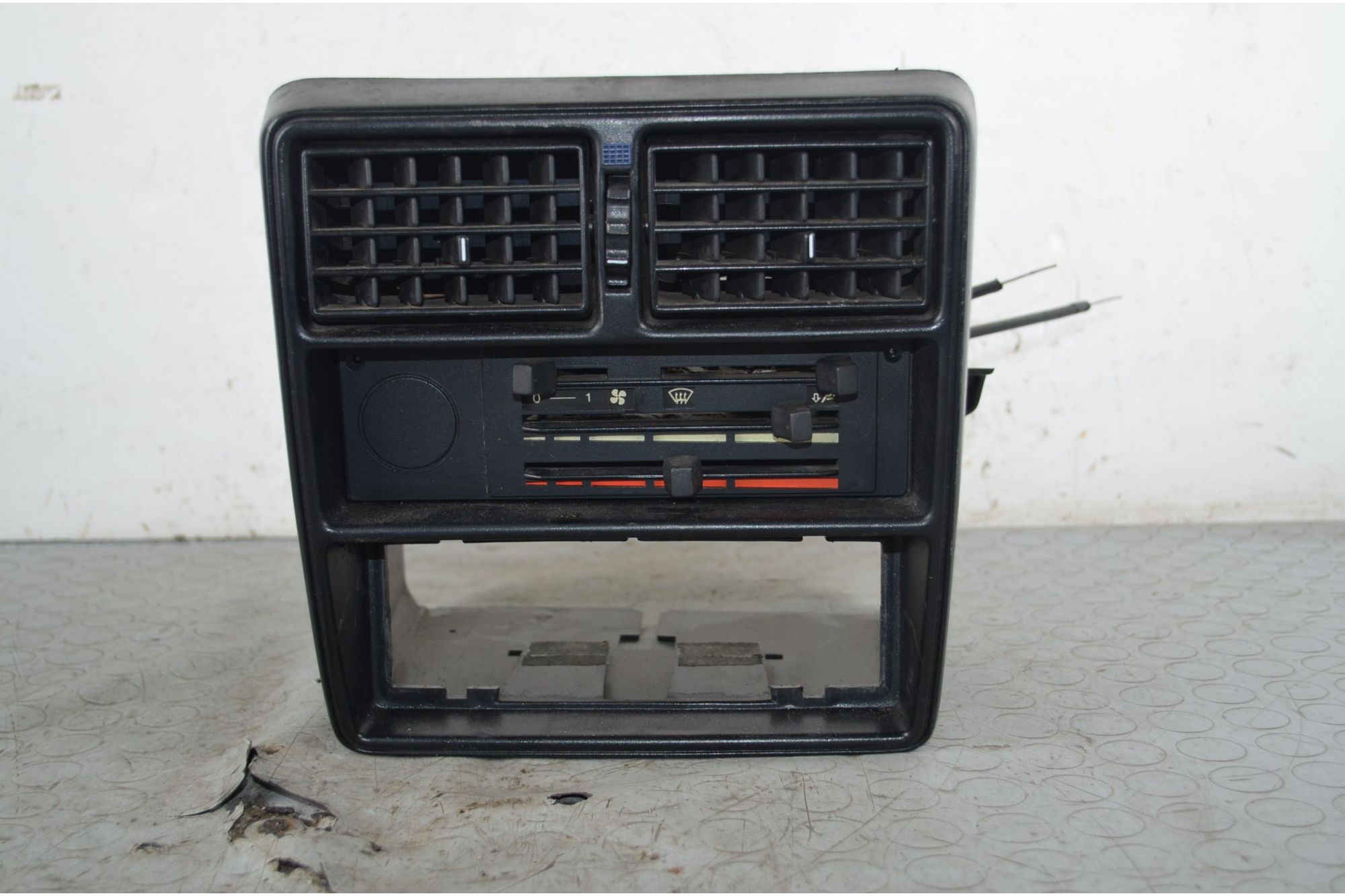 Controllo Comandi Clima + Bocchette Aria Fiat Uno Dal 1983 al 1995  1744873650847