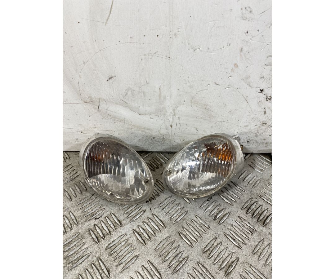 Coppia Frecce Posteriore Aprilia Scarabeo 500 dal 2002 al 2006 1744880234016 Coppia Frecce Posteriore Aprilia Scarabeo 500 dal 2002 al 2006 1744880234016