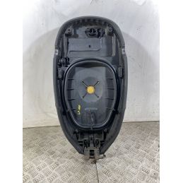 Sella Piaggio Vespa LX 125 / 150 Dal 2012 al 2013  1744885092079
