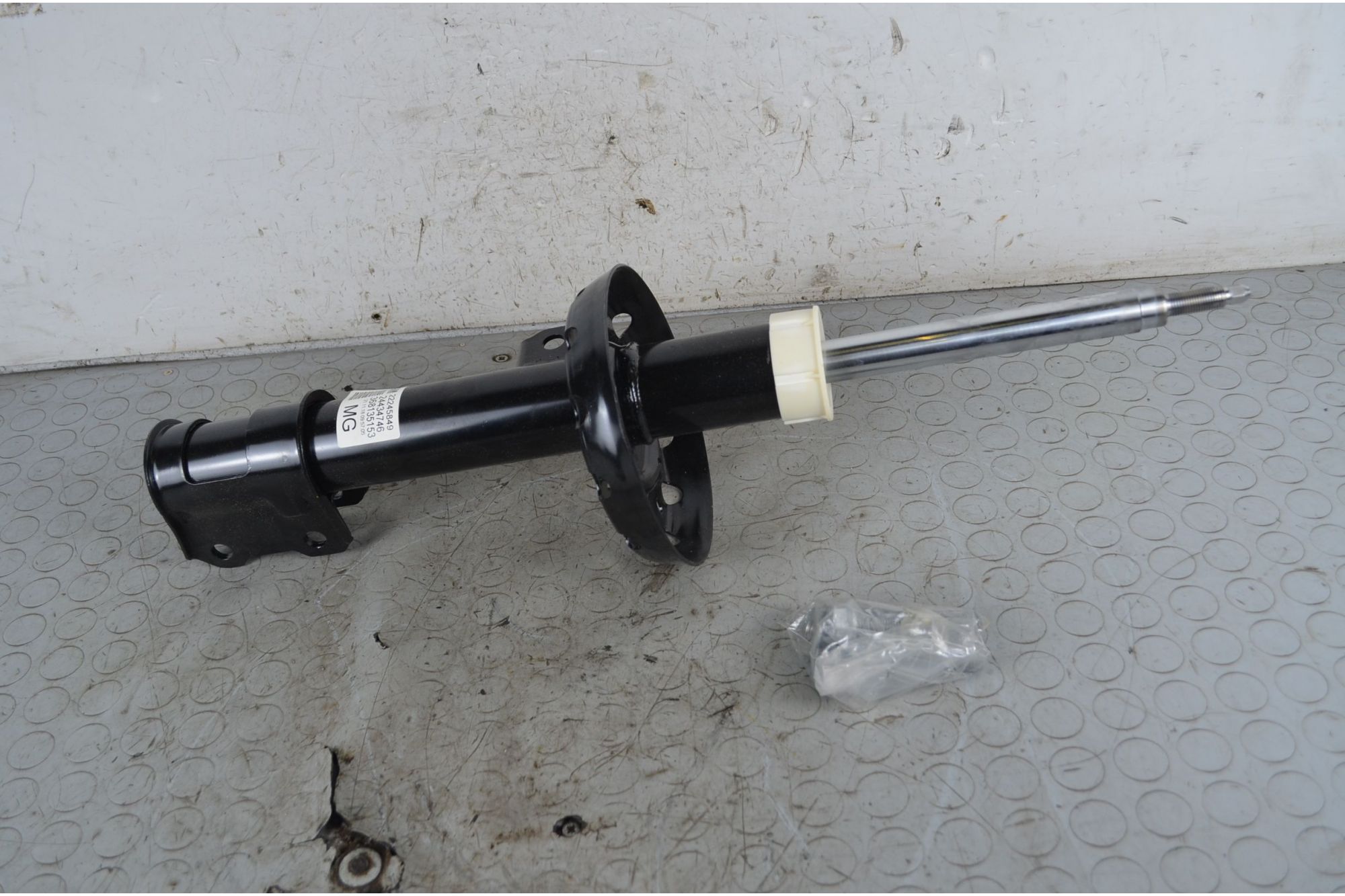 Ammortizzatore Anteriore SX Opel Zafira A Dal 1999 al 2005 Cod 22245849  1744958477871