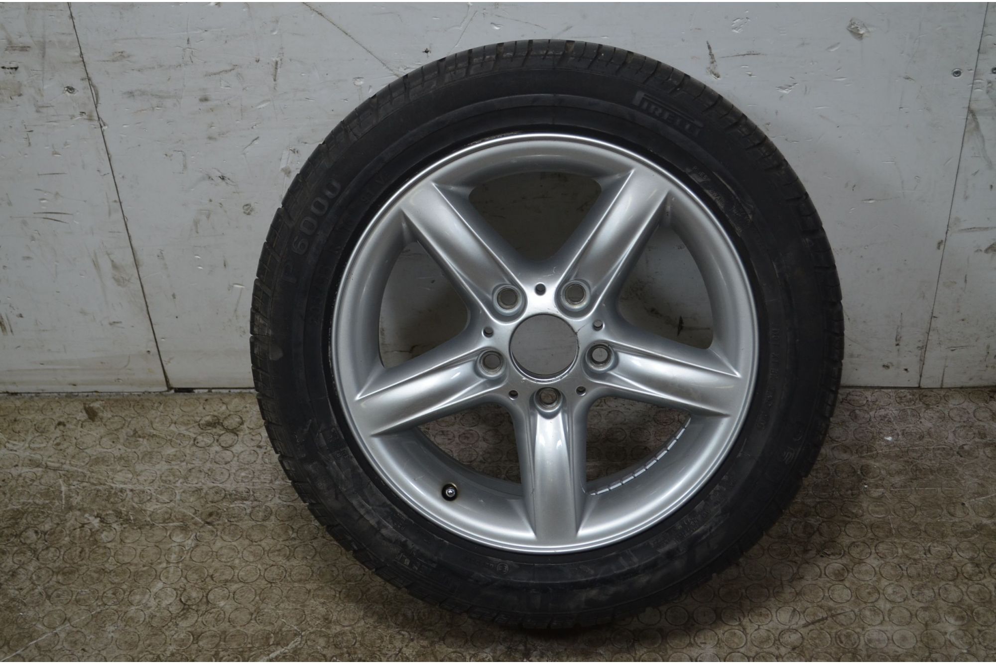 Gomma di scorta Bmw Serie 3 E46 Dal 2001 al 2005 misura 205/55 R16 91V  1745306936552