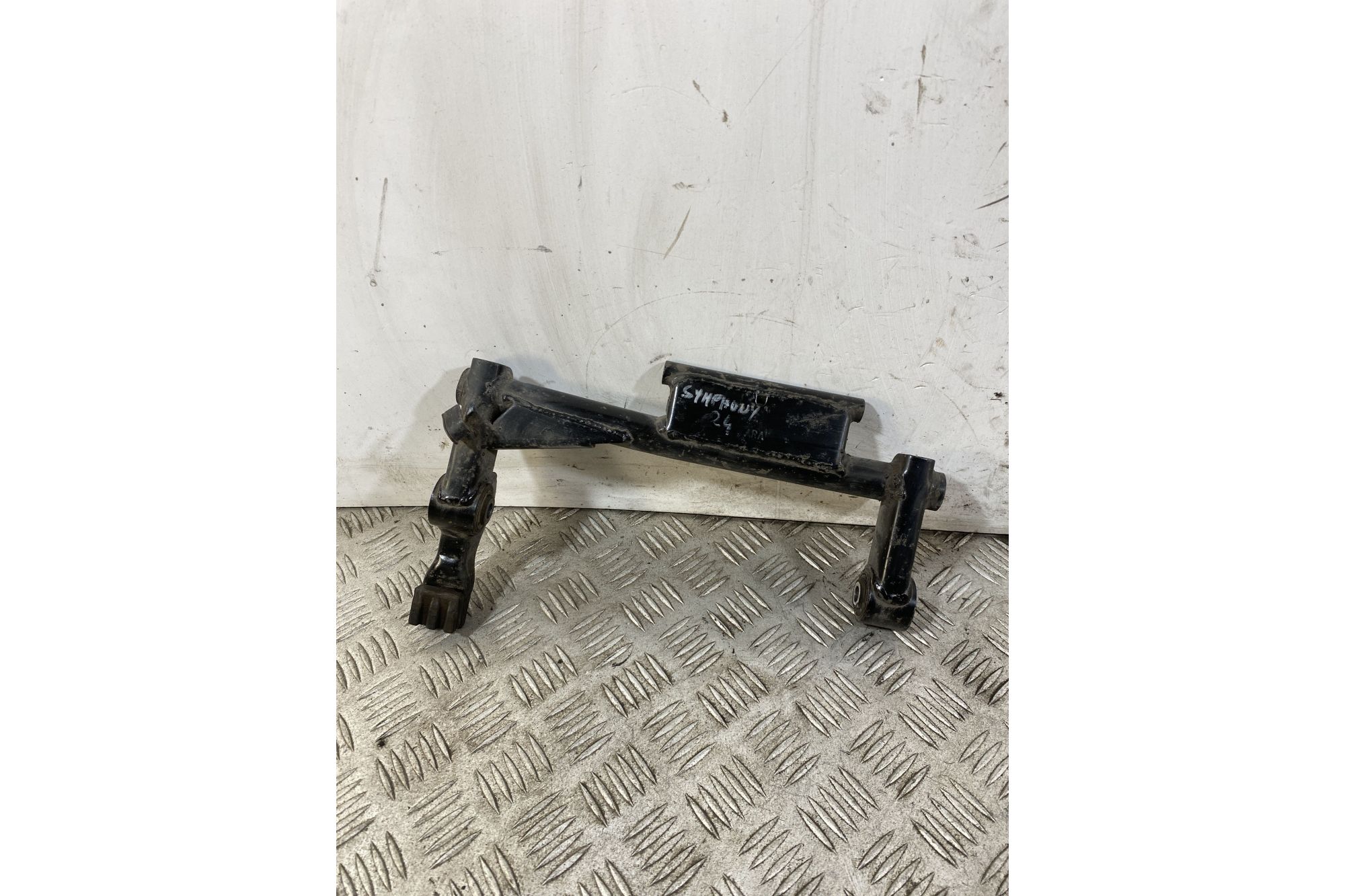 Staffa Supporto Motore SYM Symphony 125 Dal 2021 Al 2024  1745311210647