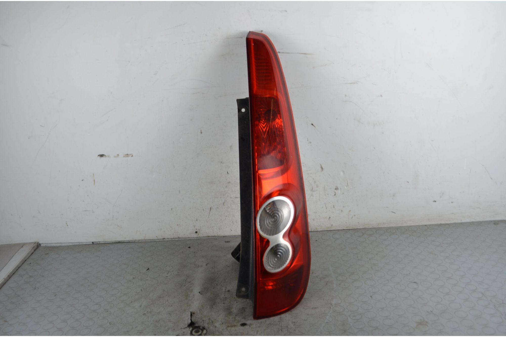 Fanale Stop Posteriore DX Ford Fiesta V Dal 2002 al 2008 Cod 1324561  1745312409767