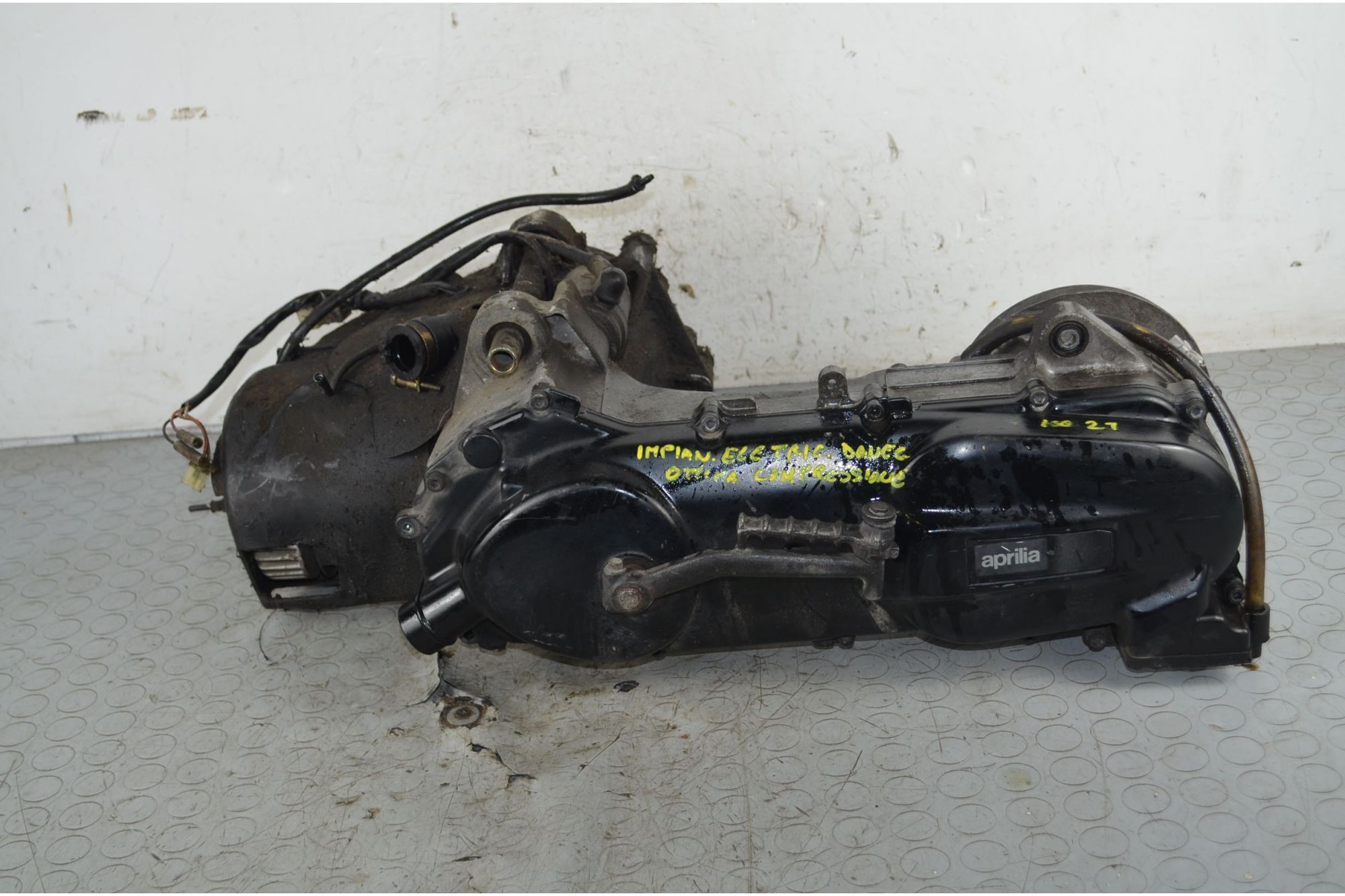Blocco motore Aprilia Scarabeo 100 2T dal 1999 al 2002 Cod 1MC Num 602092  1745330880616