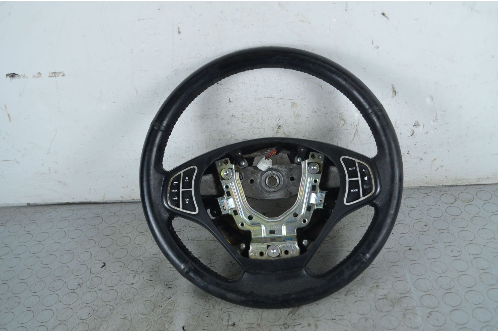Volante Kia Ceed Dal 2006 al 2012 Cod 561101H160EQ  1745412978576