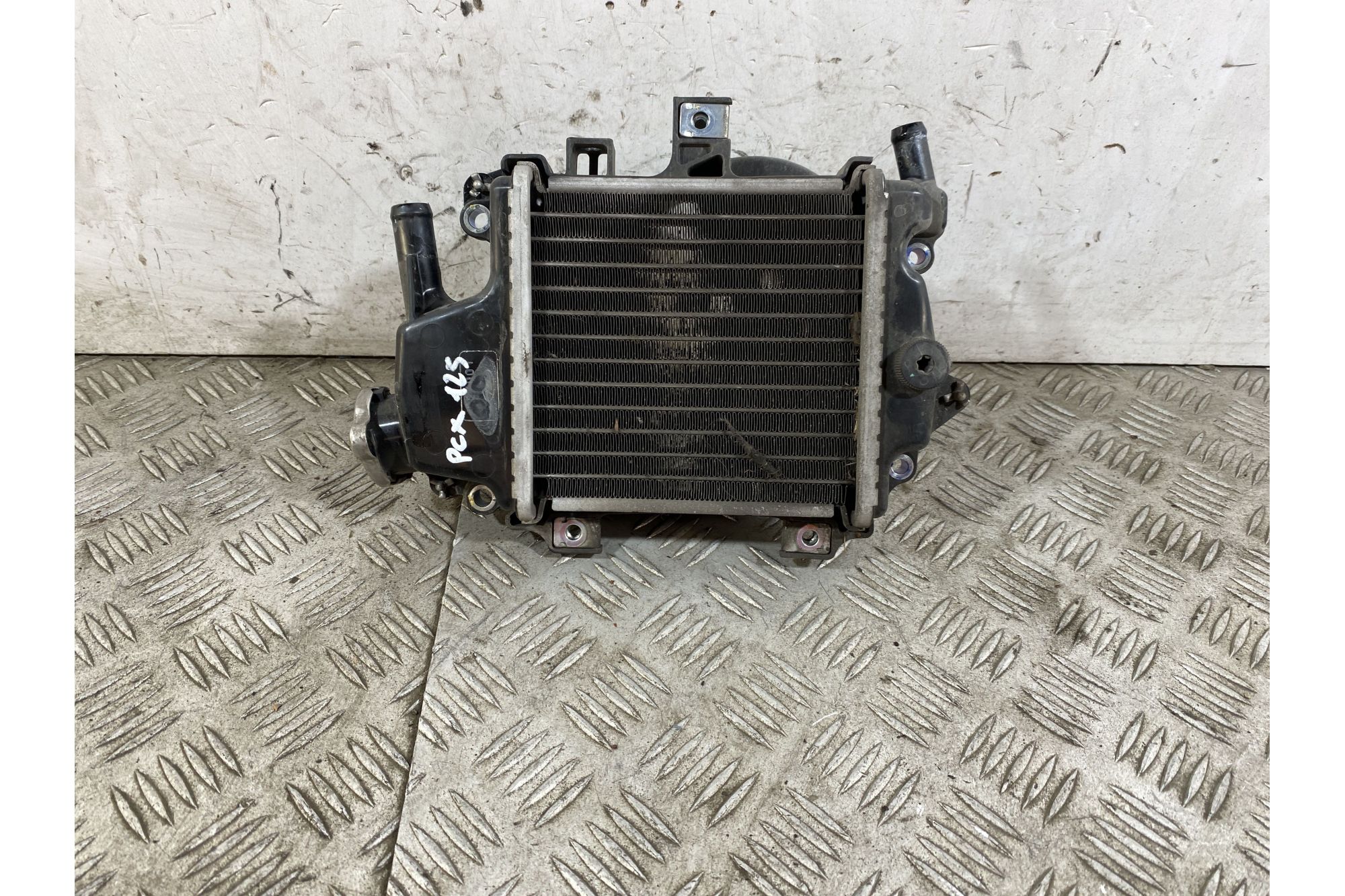 Radiatore Honda PCX 125 dal 2012 al 2014  1745489407139