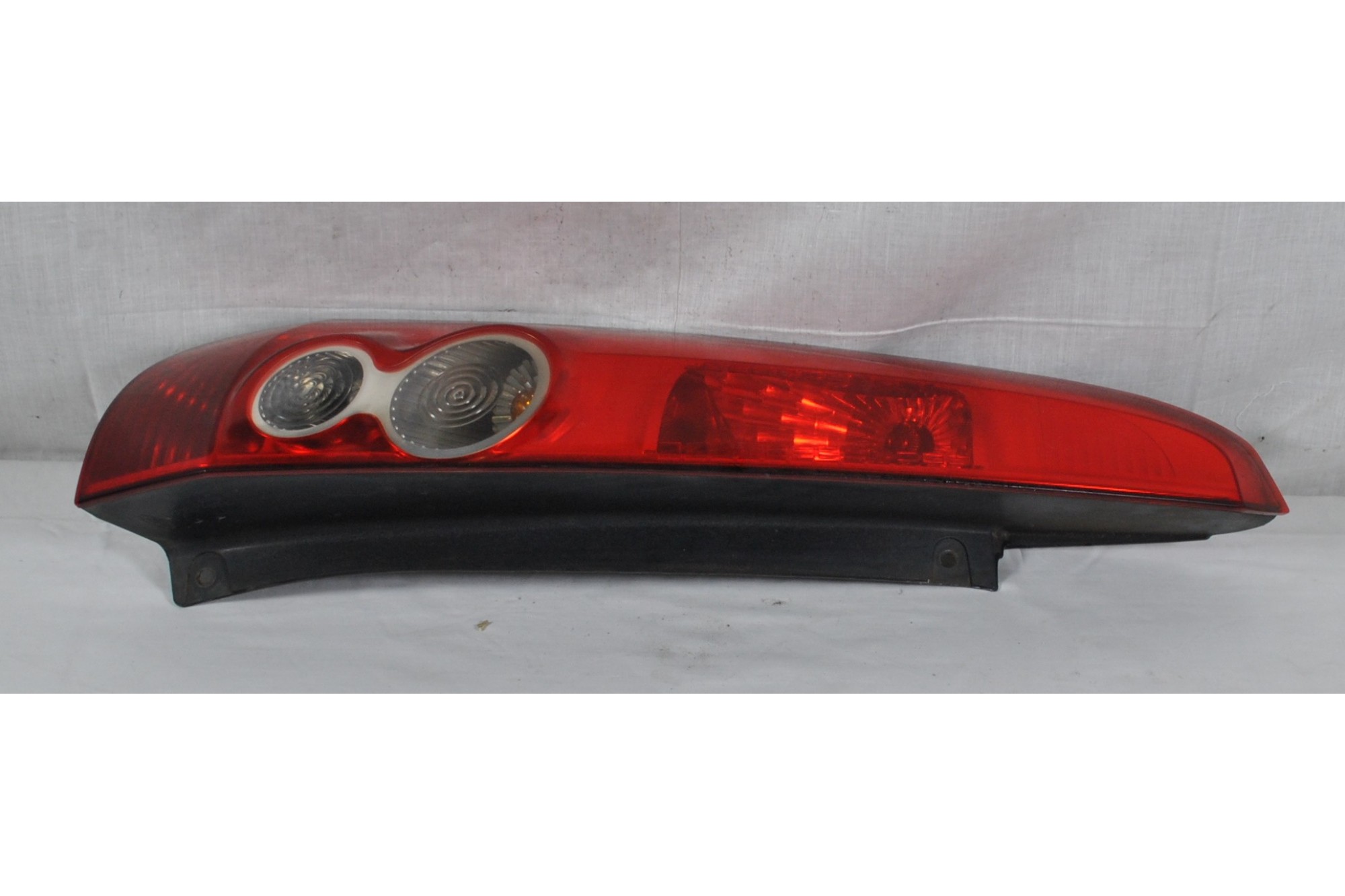 Fanale Stop Posteriore SX Ford Fiesta V 5 porte Dal 2006 al 2008 Cod 10876  1621257571717