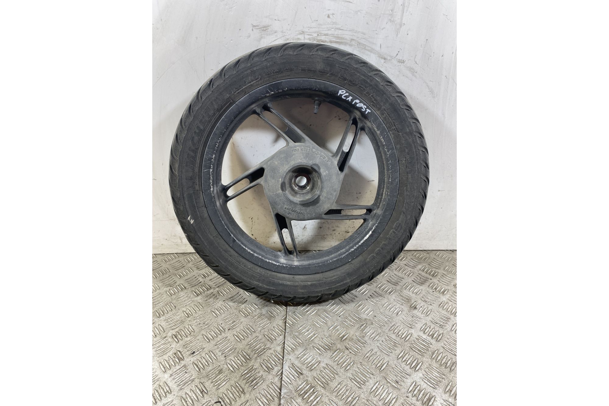 Cerchio posteriore Honda PCX 125 / 150 dal 2009 al 2016  1745846050367