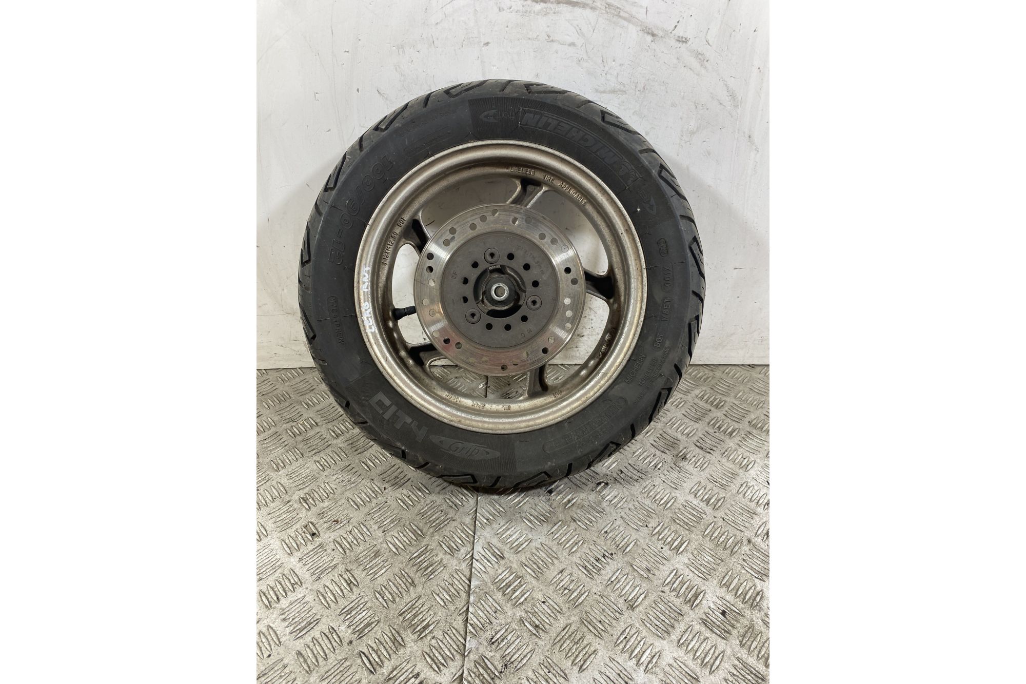 Cerchio Anteriore Honda Lead 100 dal 2003 al 2011  1745848669246
