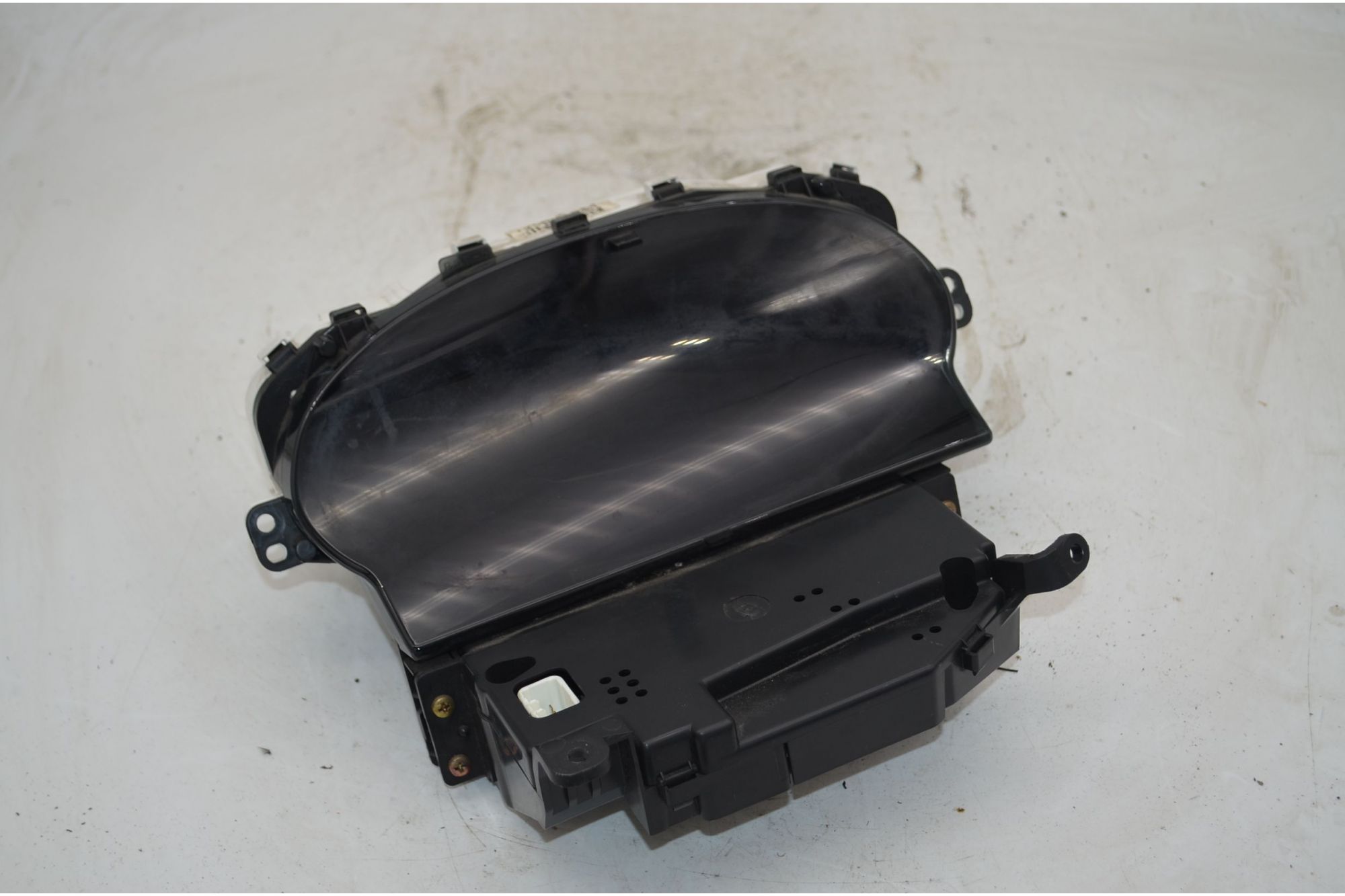 Strumentazione Contachilometri Completa Toyota Yaris Dal 1999 al 2005 Cod 83800-52610  1745919083179