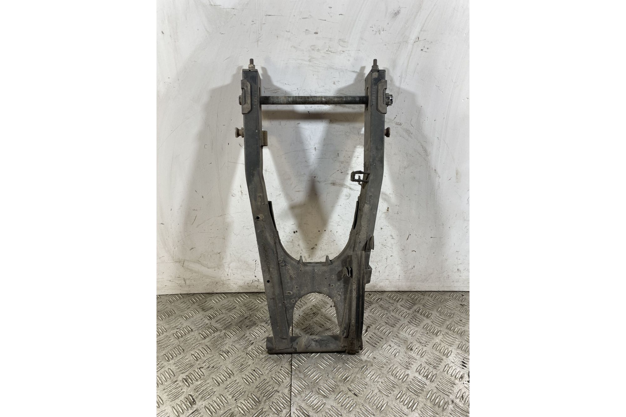 Forcellone Posteriore Kawasaki KLE 500 Dal 1991 al 2006  1746002211776