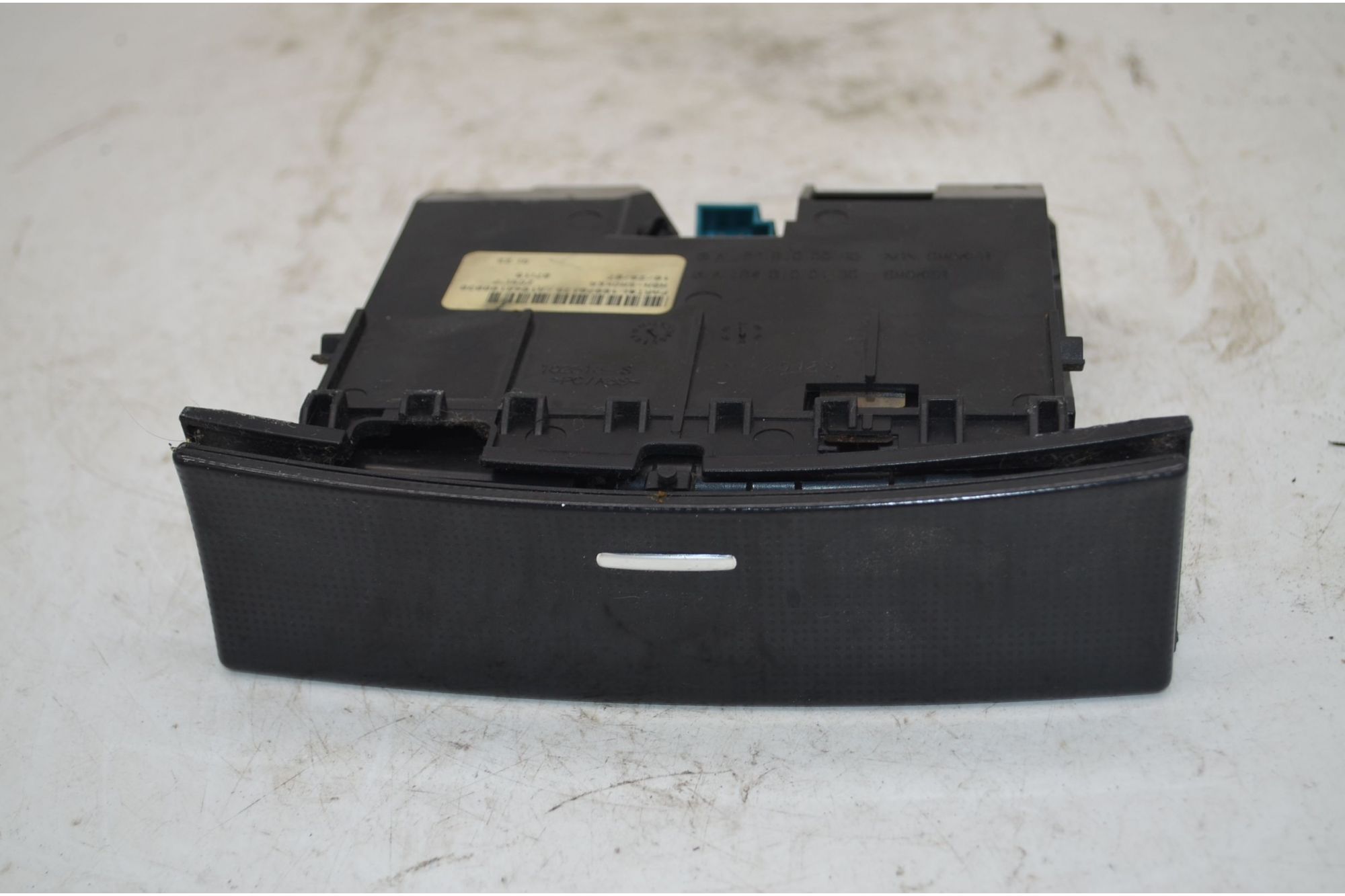 Posacenere Mercedes Classe ML Dal 2005 al 2011 Cod A164810030  1746427124668