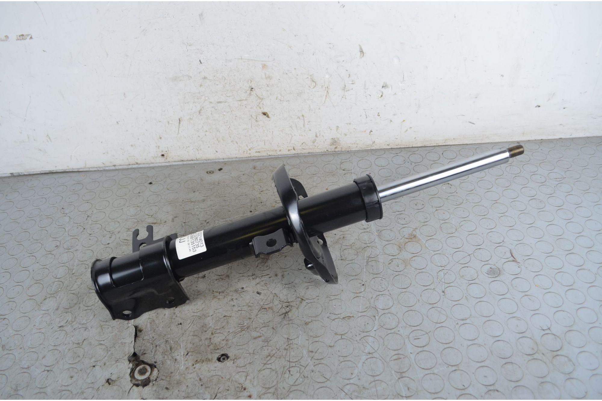 Ammortizzatore anteriore DX Opel Zafira B Dal 2005 al 2014 Cod 22214013  1746433775700