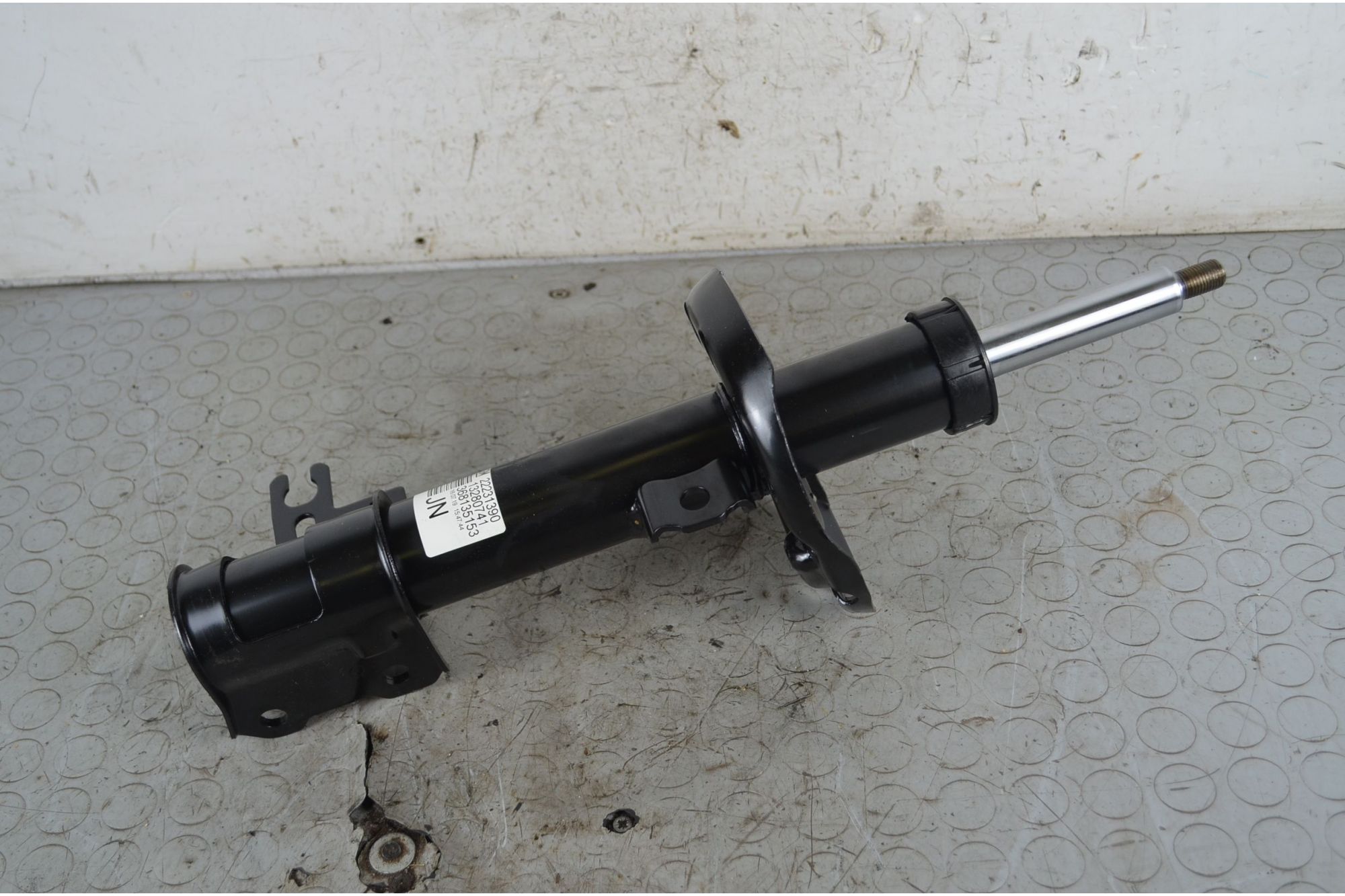 Ammortizzatore anteriore SX Opel Zafira B Dal 2005 al 2014 Cod 22231390  1746436474945