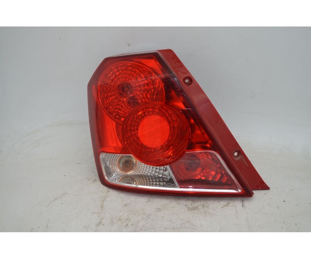 Fanale Stop Posteriore SX Chevrolet Kalos Dal 2002 al 2008 Cod 96540268 1746436256923 Fanale Stop Posteriore SX Chevrolet Kalos Dal 2002 al 2008 Cod 96540268 1746436256923