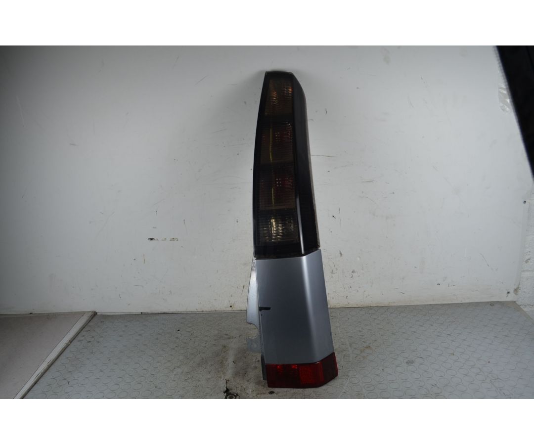 Fanale Stop Posteriore DX Opel Meriva A Dal 2003 al 2010 Cod 93187880 1746437321552 Fanale Stop Posteriore DX Opel Meriva A Dal 2003 al 2010 Cod 93187880 1746437321552