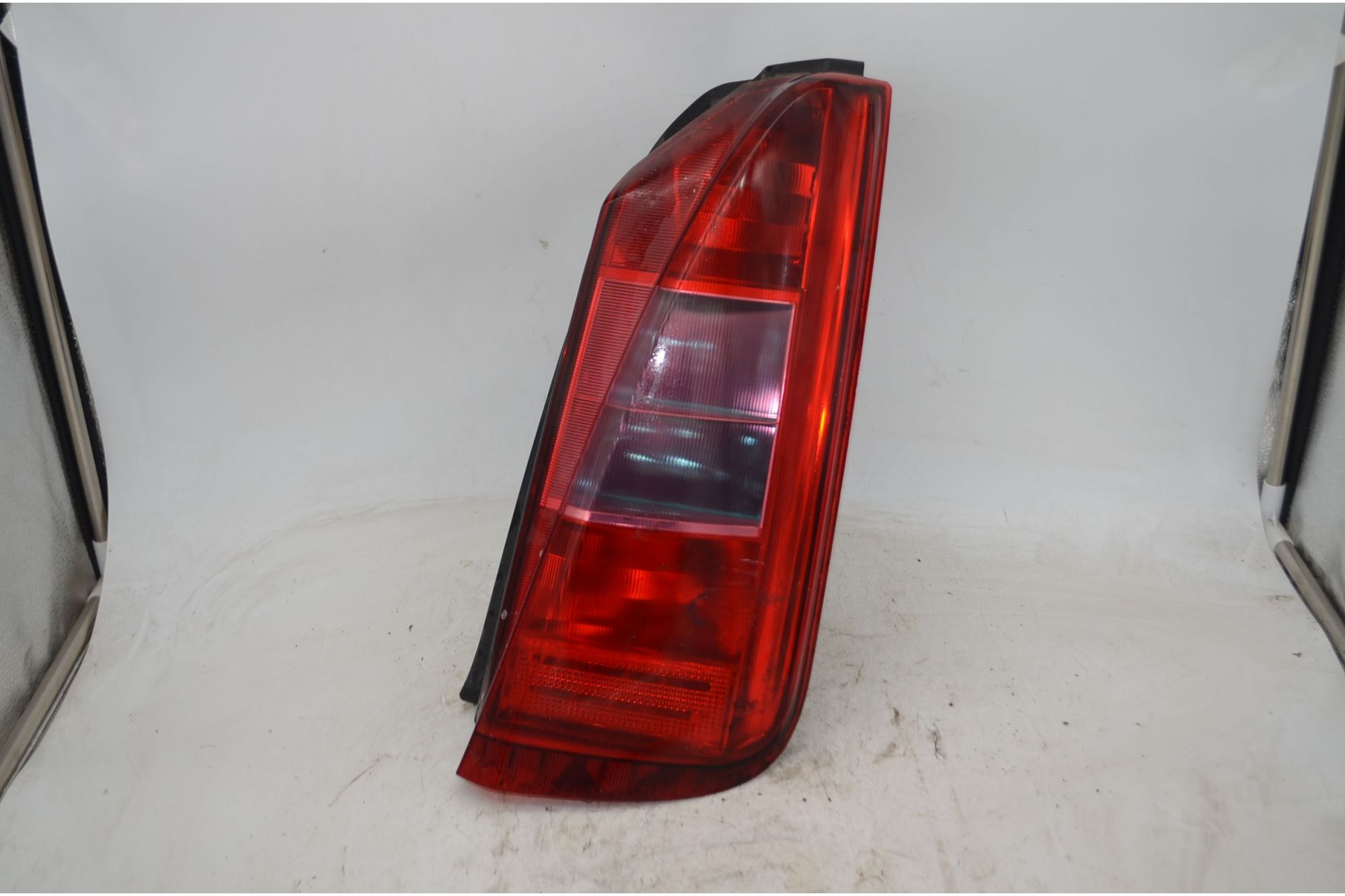 Fanale Stop Posteriore DX Lancia Musa Dal 2004 al 2007 Cod 51732445  1746438810116