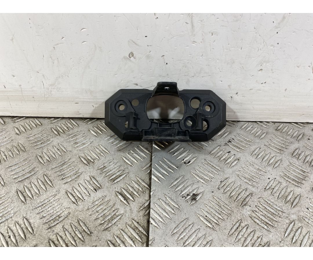 Staffa Supporto Strumentazione Yamaha MT-07 Dal 2021 Al 2024 1746440001960 Staffa Supporto Strumentazione Yamaha MT-07 Dal 2021 Al 2024 1746440001960