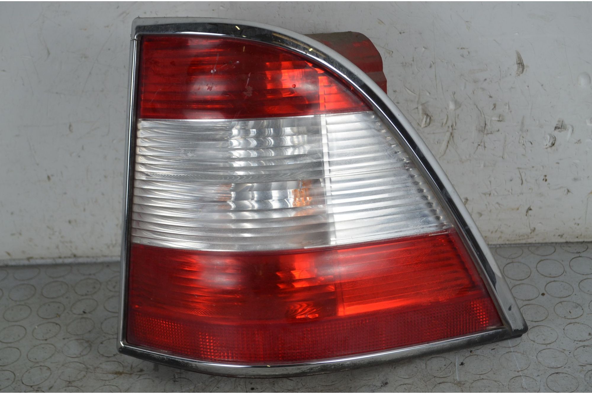 Fanale Stop Posteriore DX Mercedes Classe M W163 Dal 1997 al 2005 Cod A1638202064  1746516630469