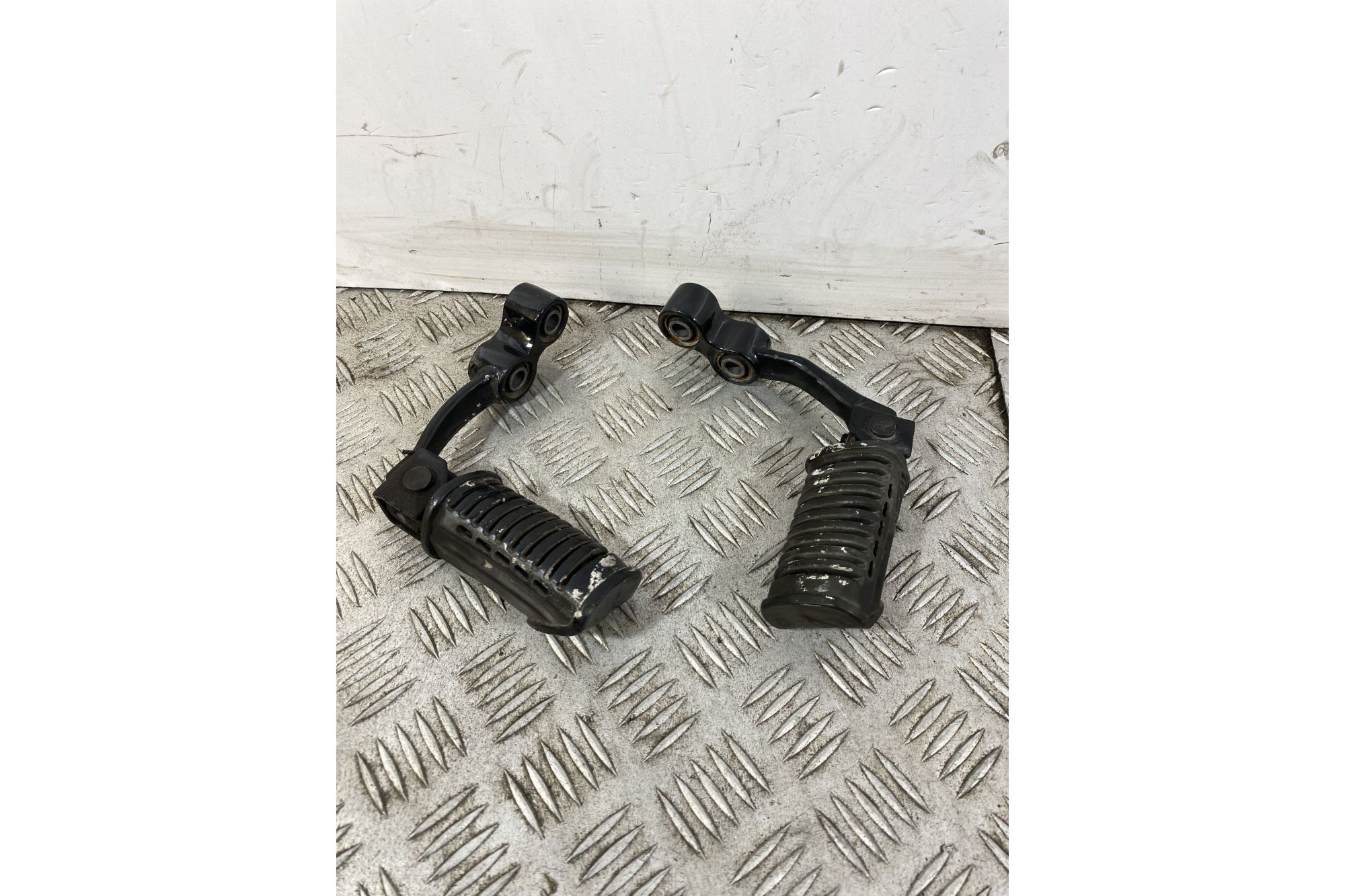 Coppia Pedane Anteriori Brixton Motorcycles Cromwell 125 ABS Dal 2021 Al 2025  1746522727061