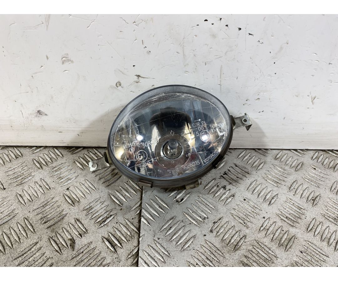 Faro Fanale Anteriore Kymco People 50 / 125 / 150 Dal 1999 al 2005 1746541558028 Faro Fanale Anteriore Kymco People 50 / 125 / 150 Dal 1999 al 2005 1746541558028