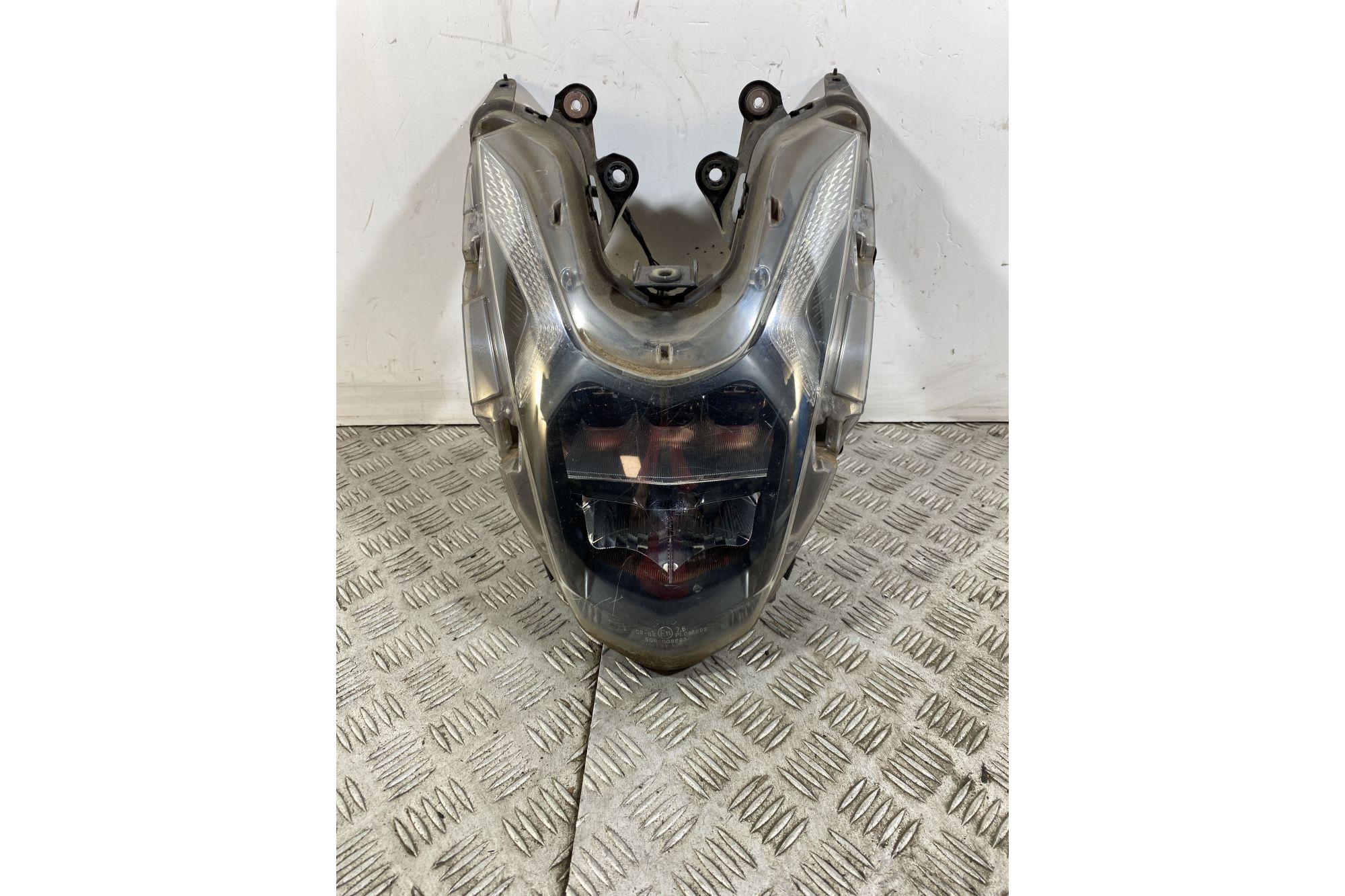 Faro Fanale Anteriore Yamaha Tricity 125 dal 2014 al 2020  1746542182147