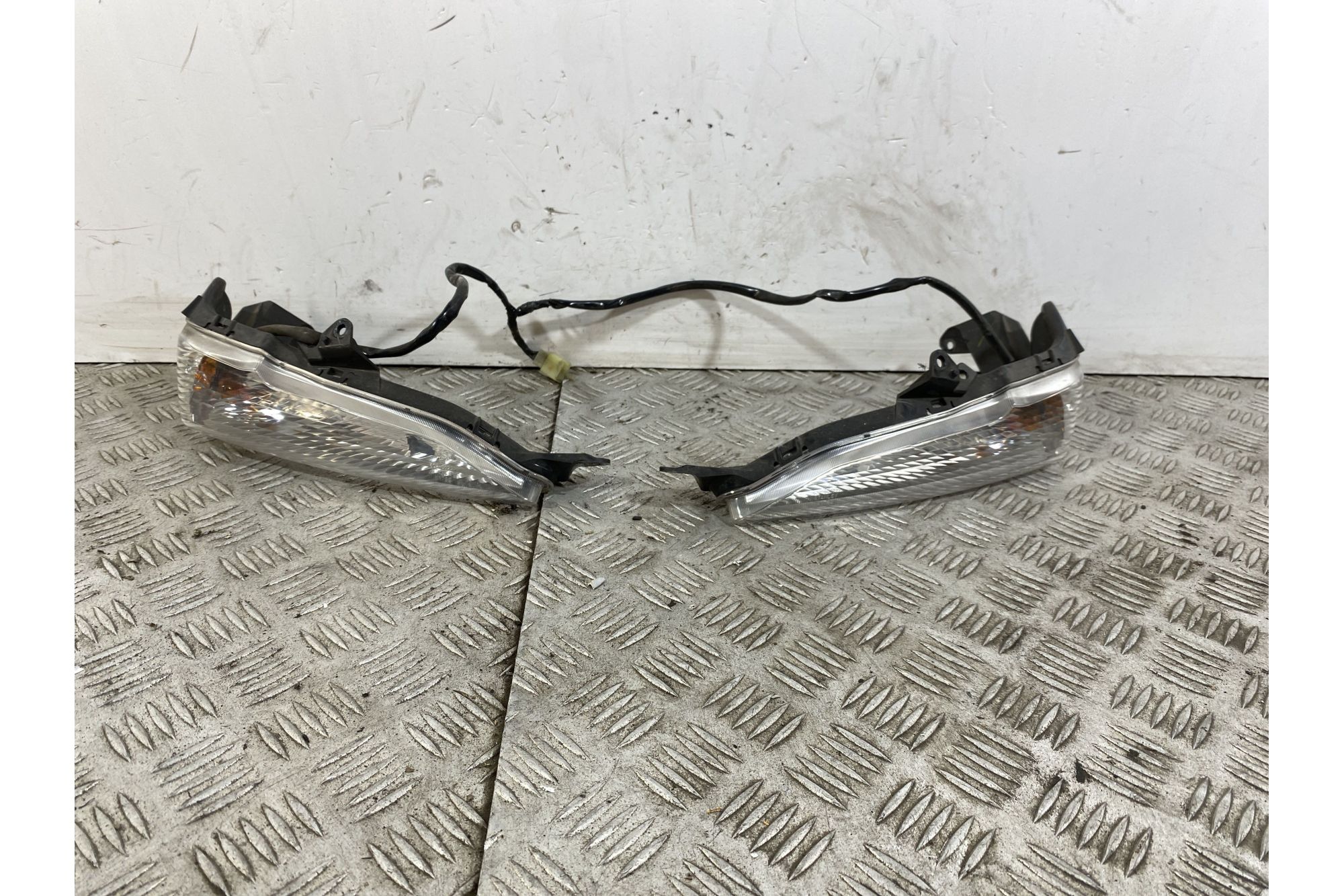 Coppia Frecce Anteriori Yamaha Tricity 125 dal 2014 al 2020  1746542504277