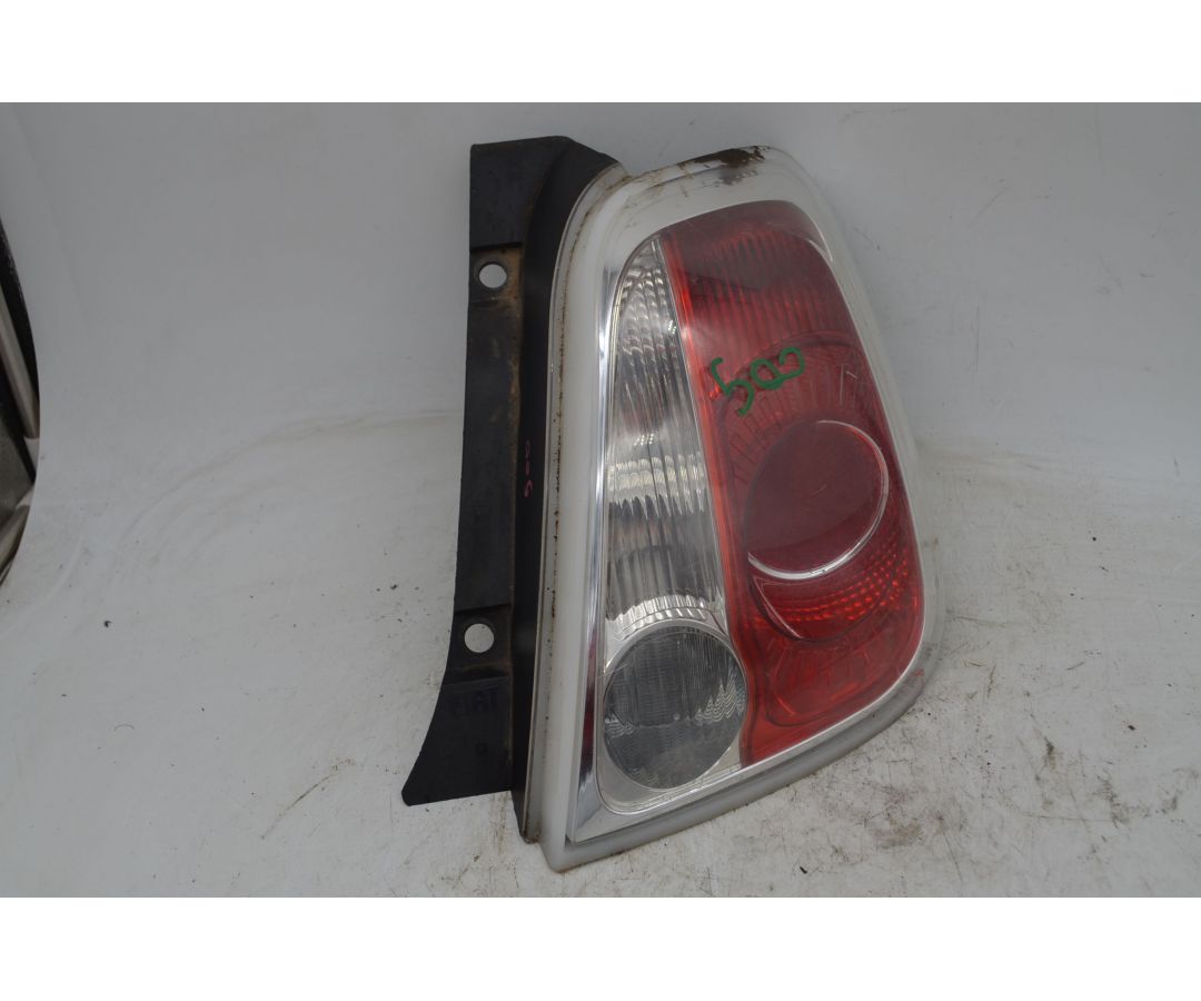 Fanale Stop Posteriore DX Fiat 500 Dal 2007 al 2015 Cod 51885544 1746600227674 Fanale Stop Posteriore DX Fiat 500 Dal 2007 al 2015 Cod 51885544 1746600227674