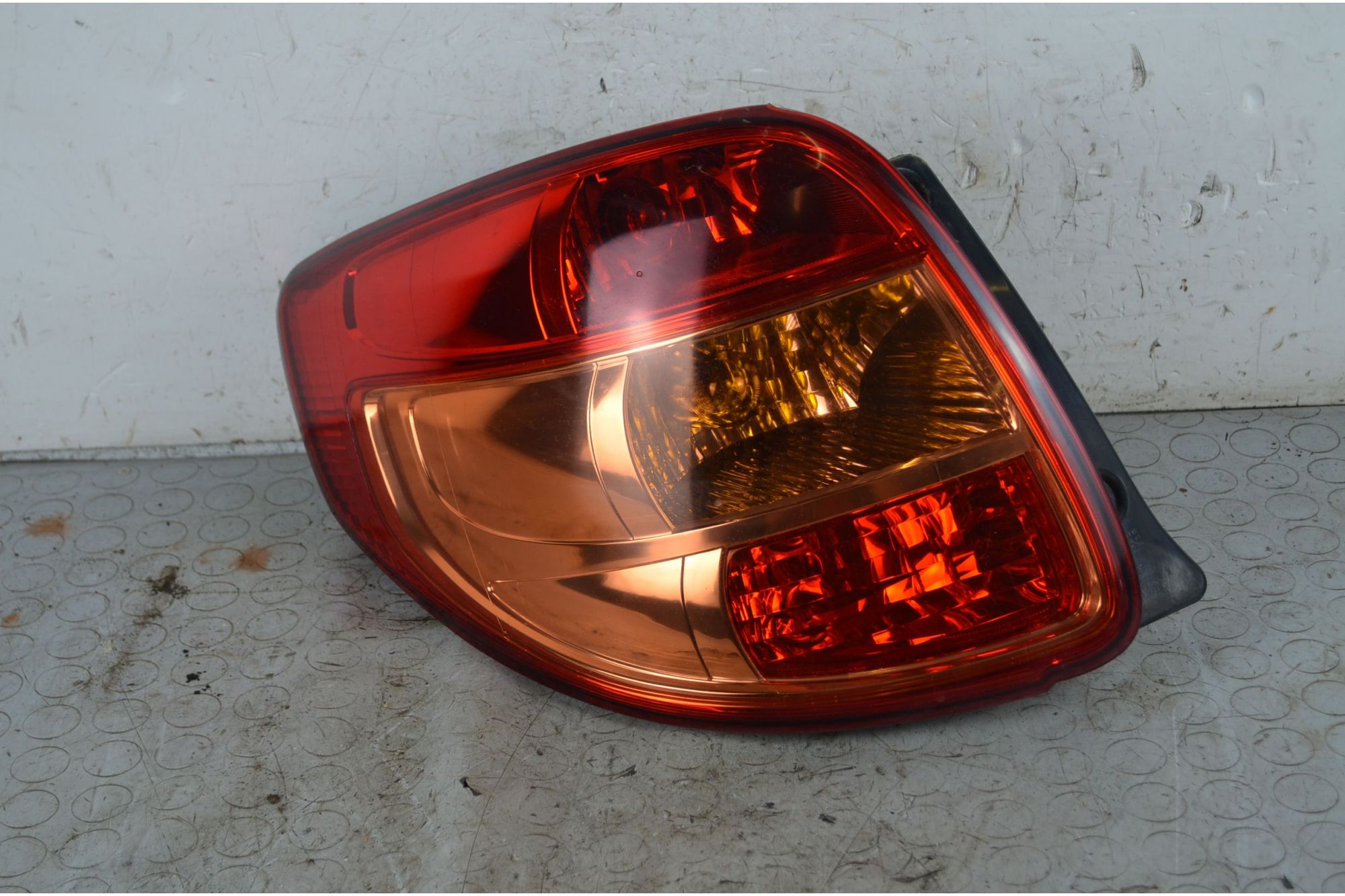 Fanale Stop Posteriore SX Fiat Sedici Dal 2005 al 2014 Cod 71742462  1746603346471