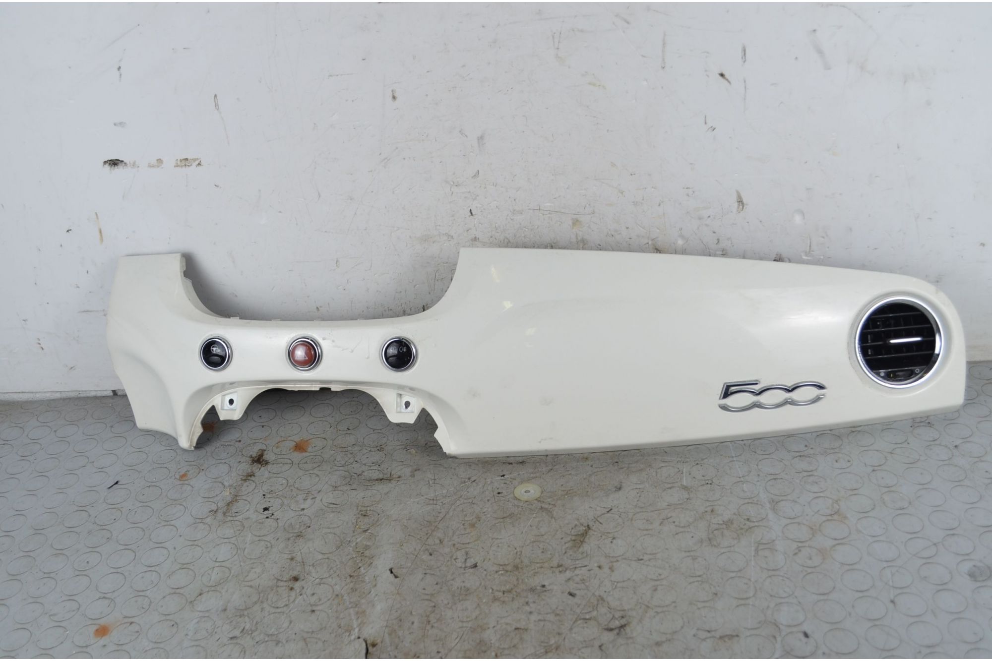 Modanatura Rivestimento Cruscotto Centrale Fiat 500 Dal 2007 al 2015 Cod 51803289  1746603941072