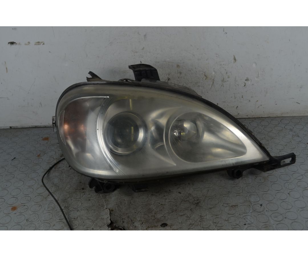 Faro Anteriore DX Mercedes Classe ML W163 Dal 1997 al 2005 Cod A1638203861 1746606145293 Faro Anteriore DX Mercedes Classe ML W163 Dal 1997 al 2005 Cod A1638203861 1746606145293