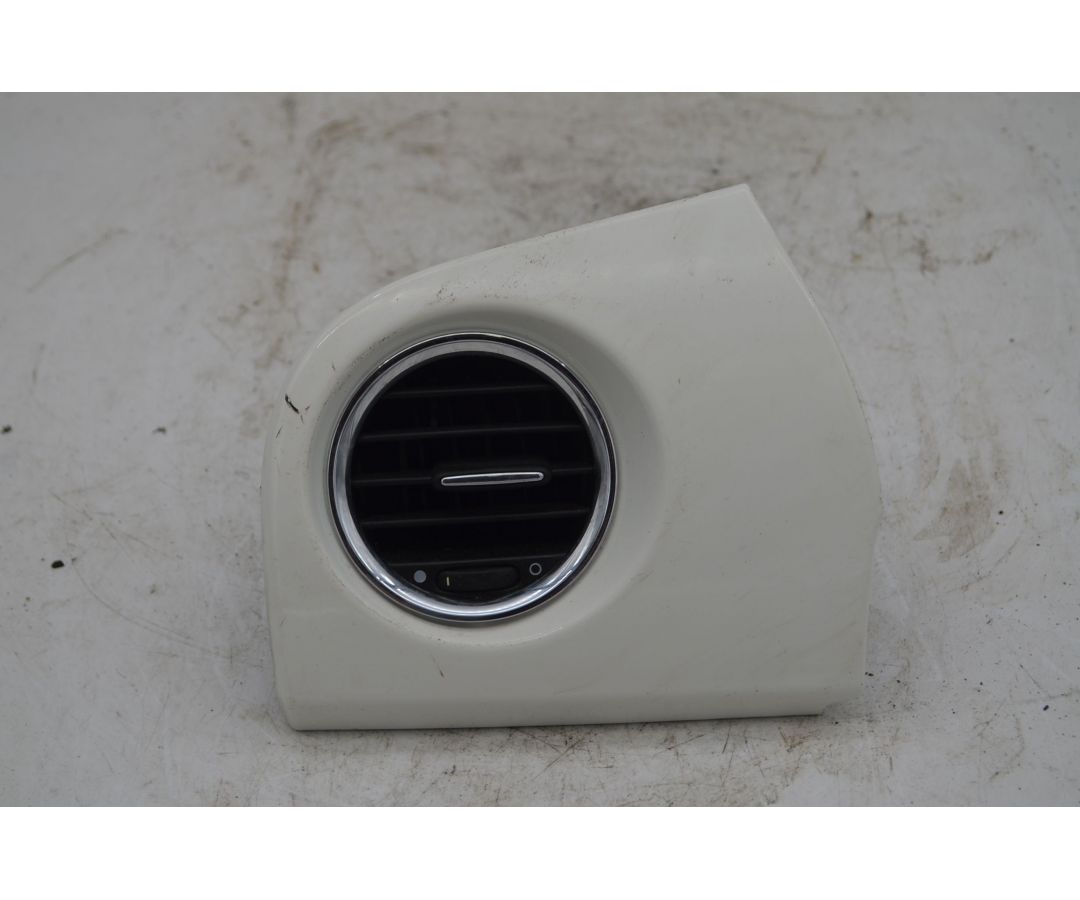 Bocchetta Aria Anteriore SX Fiat 500 Dal 2007 al 2015 Cod 51803292 1746610373897 Bocchetta Aria Anteriore SX Fiat 500 Dal 2007 al 2015 Cod 51803292 1746610373897