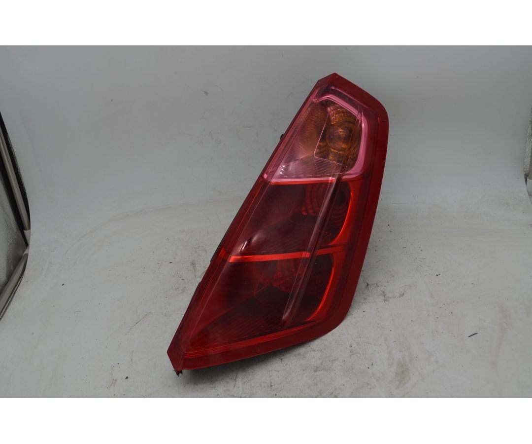 Fanale Stop Posteriore DX Fiat Grande Punto Dal 2005 al 2018 Cod 51701590 1746620764098 Fanale Stop Posteriore DX Fiat Grande Punto Dal 2005 al 2018 Cod 51701590 1746620764098