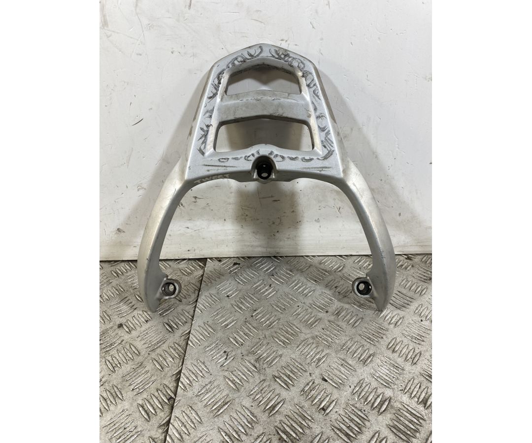 Maniglione Portapacchi posteriore Peugeot Tweet 125 / 150 dal 2010 al 2017 1746628333777 Maniglione Portapacchi posteriore Peugeot Tweet 125 / 150 dal 2010 al 2017 1746628333777