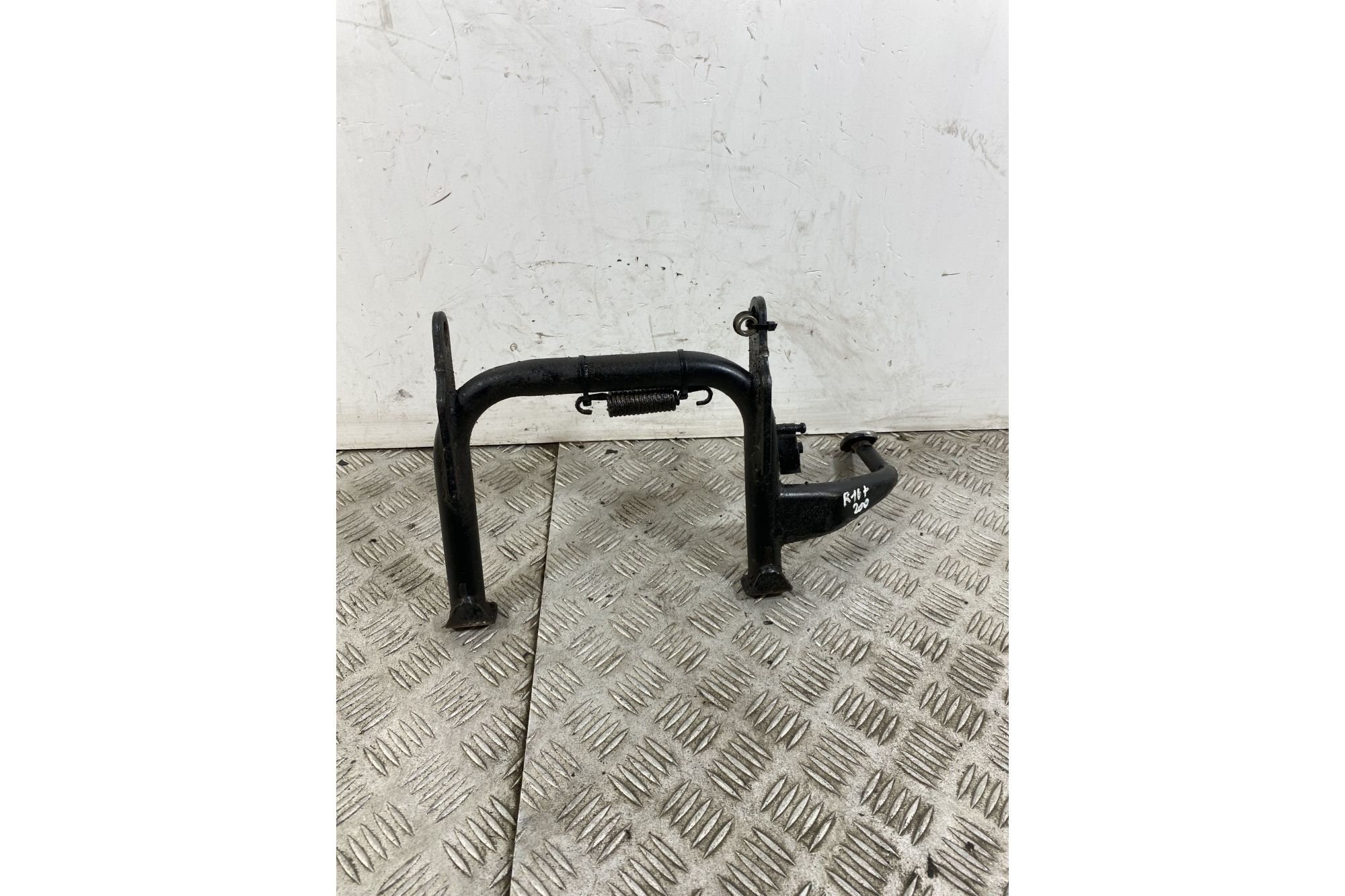Cavalletto Centrale Kymco Agility R16 200 plus Dal 2017 in poi  1746630318168