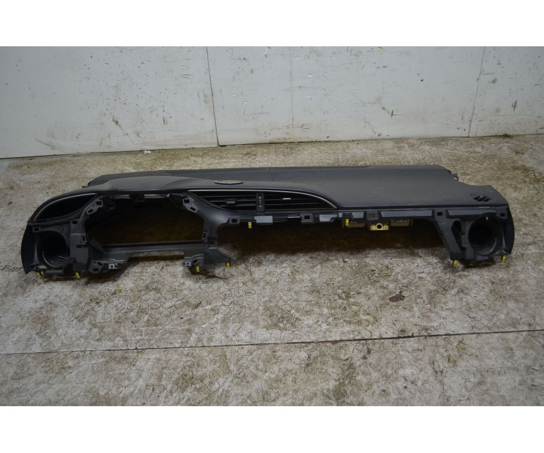 Cruscotto Toyota Yaris Dal 2014 al 2017 Cod 55085-0D010 1746693208246 Cruscotto Toyota Yaris Dal 2014 al 2017 Cod 55085-0D010 1746693208246
