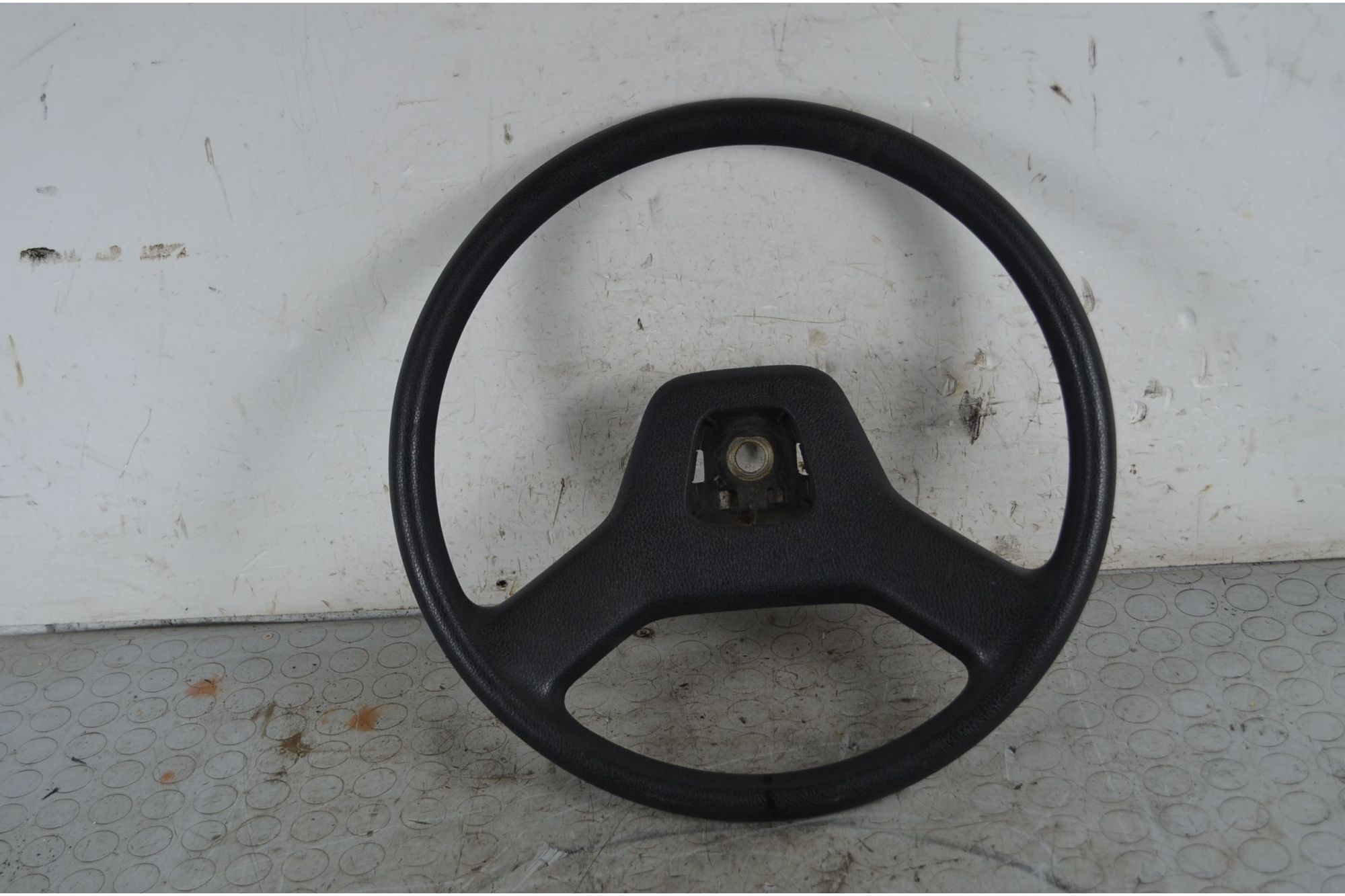 Volante Fiat Uno Dal 1983 al 1996 Cod 180739180  1746698005710